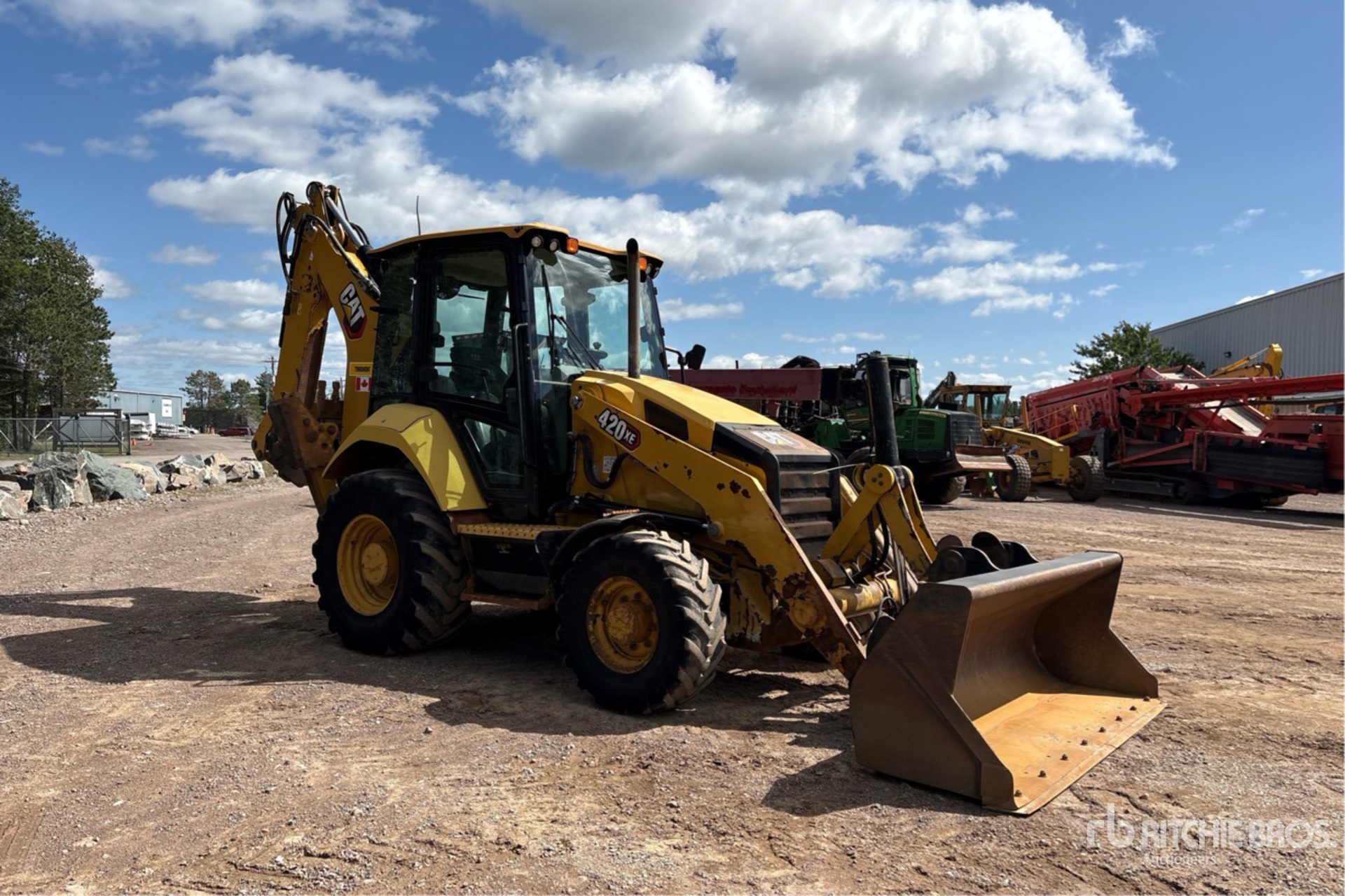 2021 Caterpillar 420 XE