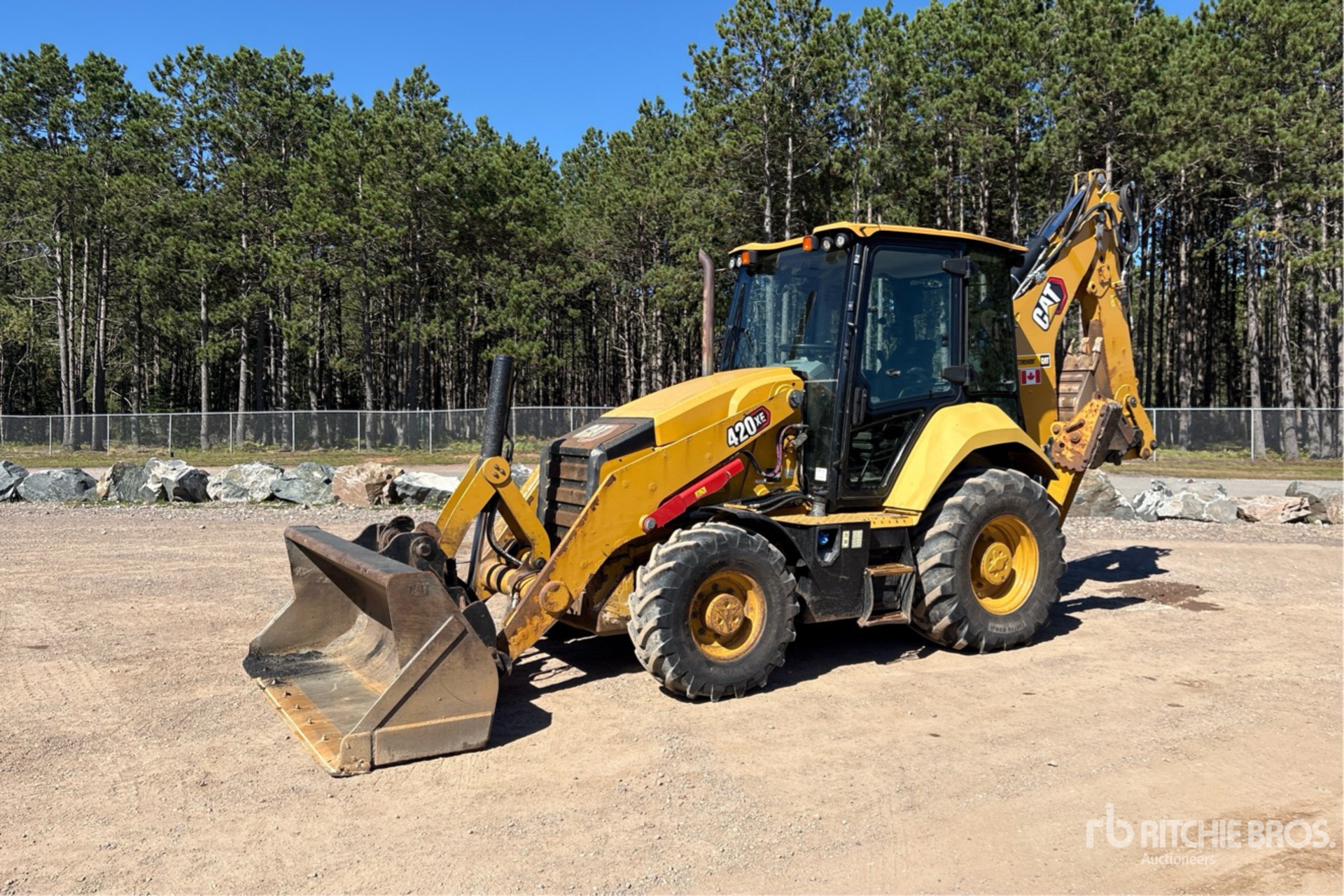 2021 Caterpillar 420 XE