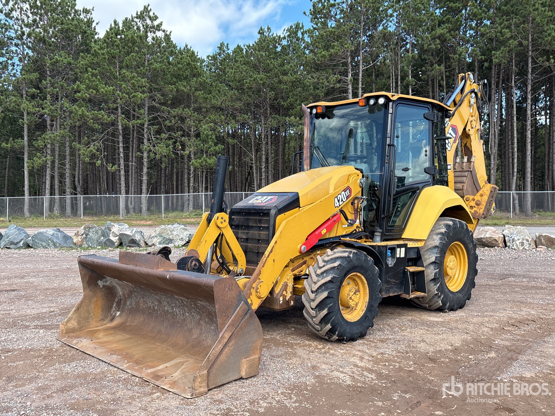 2021 Caterpillar 420 XE