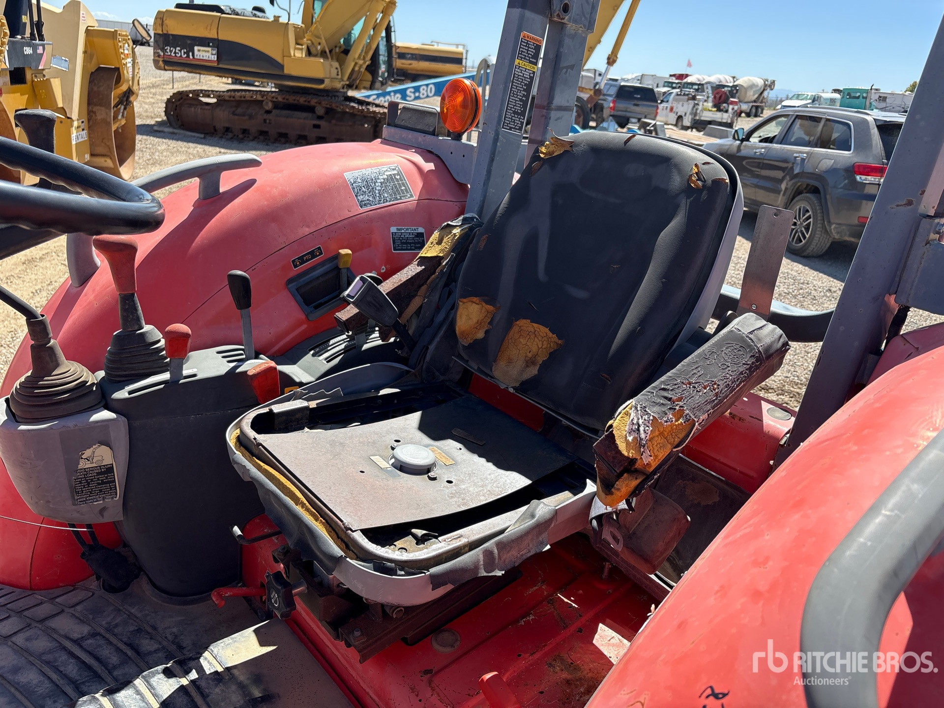 2010 Kubota M7040D