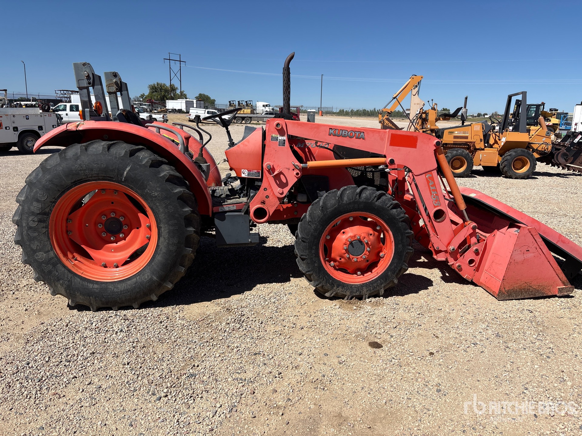 2010 Kubota M7040D