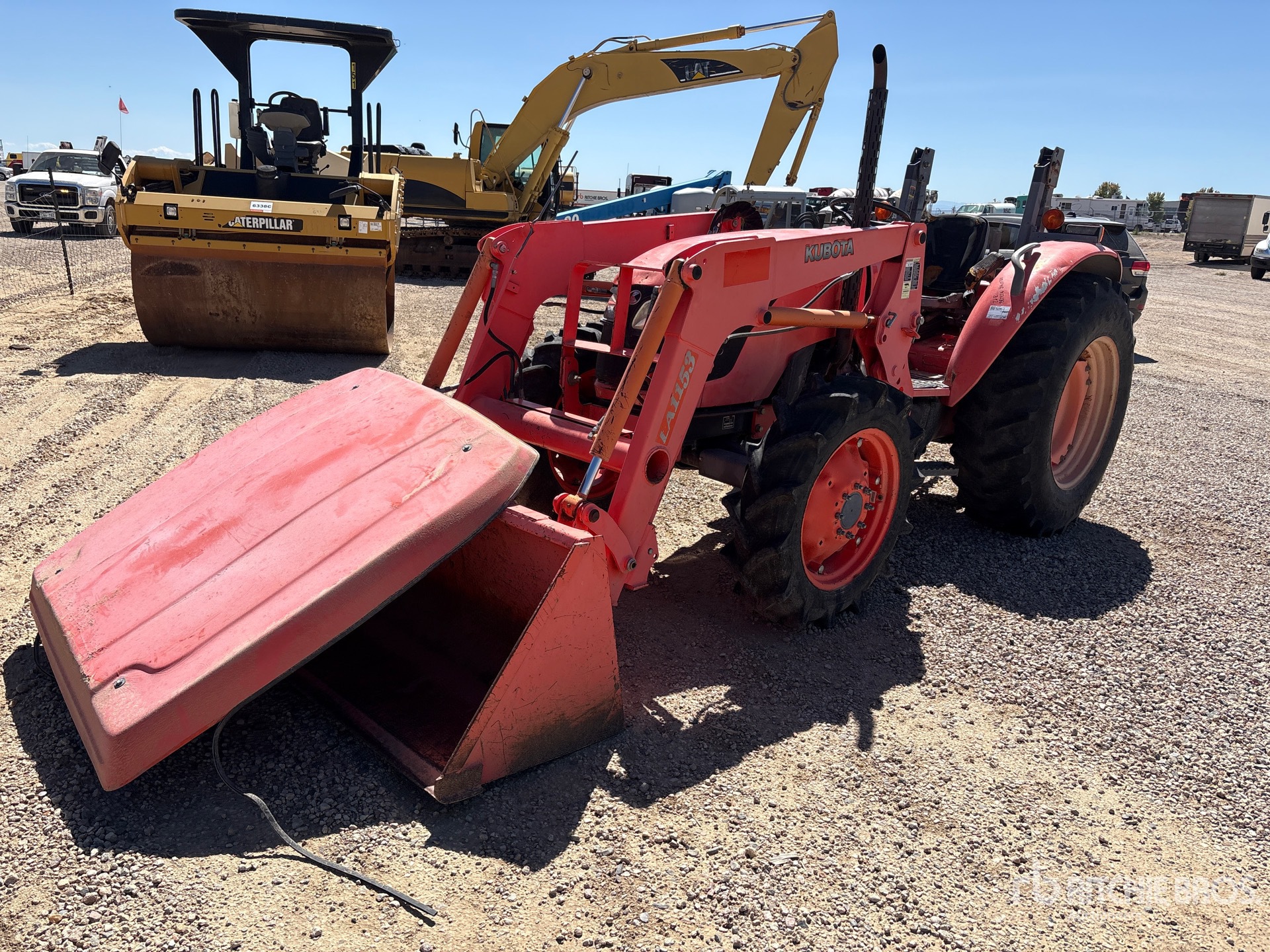 Photo of 2010 Kubota M7040D