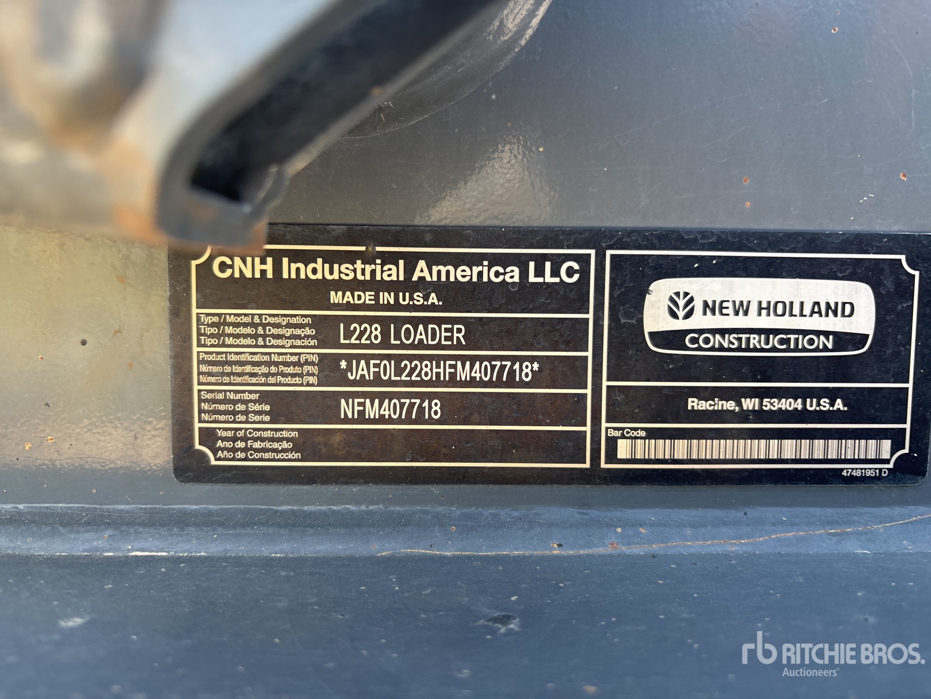 Photo of 2015 New Holland L228