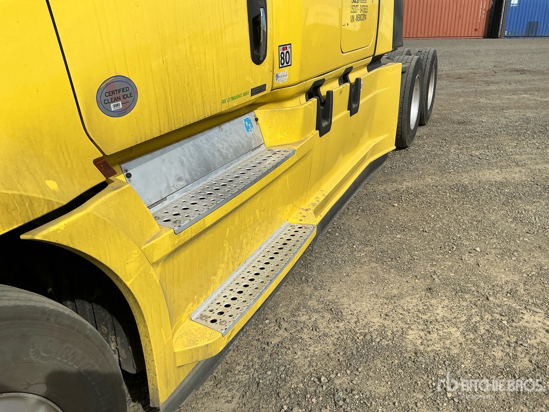 2021 Freightliner CASCADIA 126