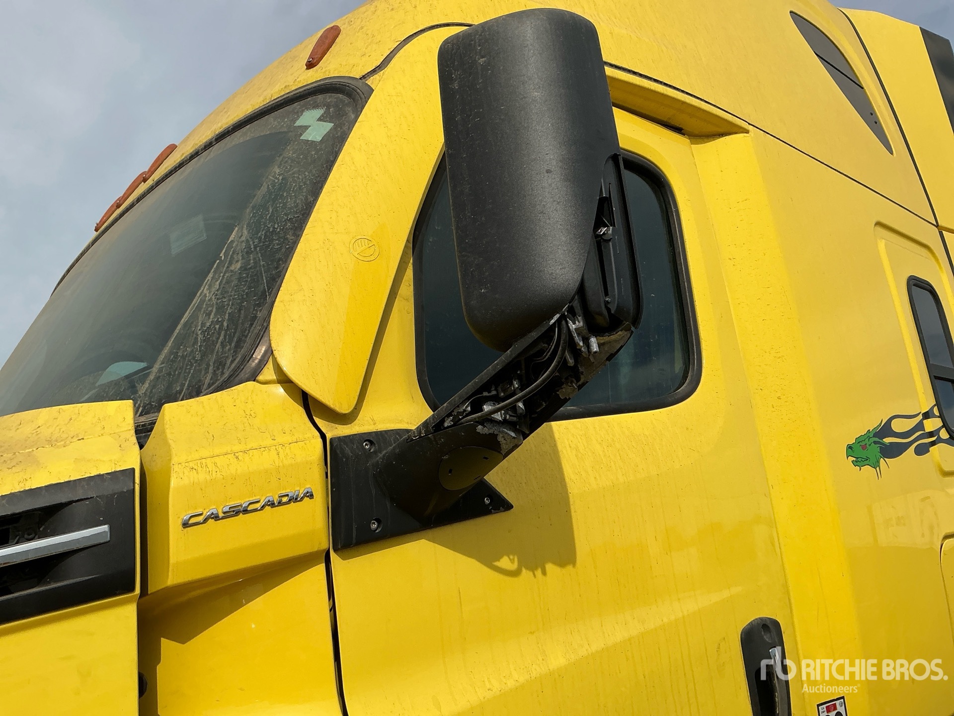 2021 Freightliner CASCADIA 126