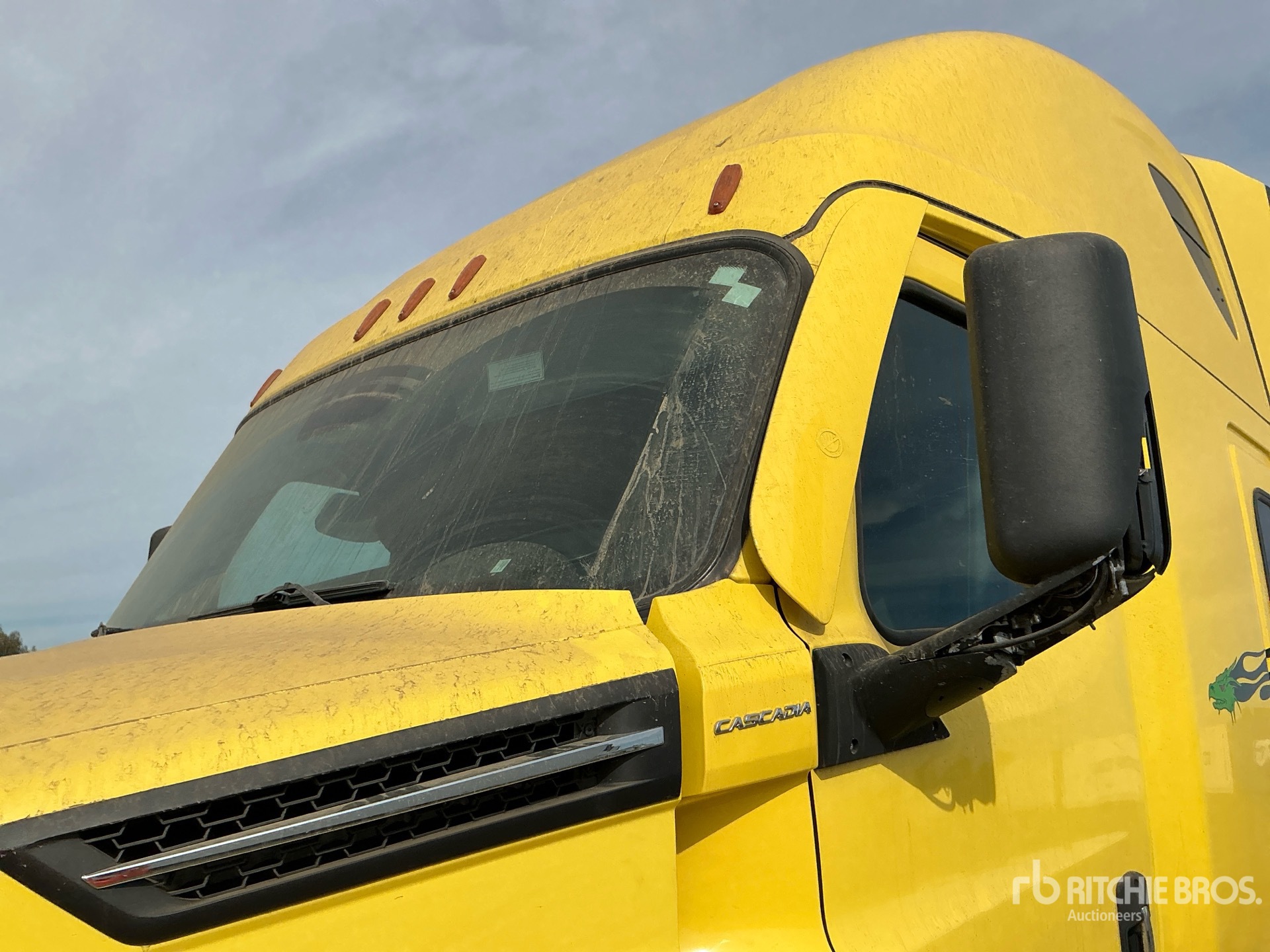 2021 Freightliner CASCADIA 126