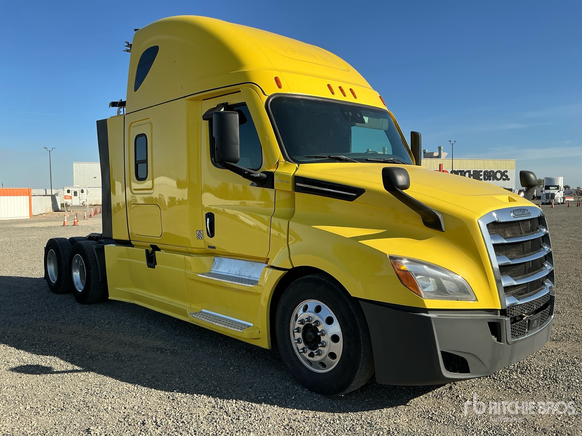2021 Freightliner CASCADIA 126