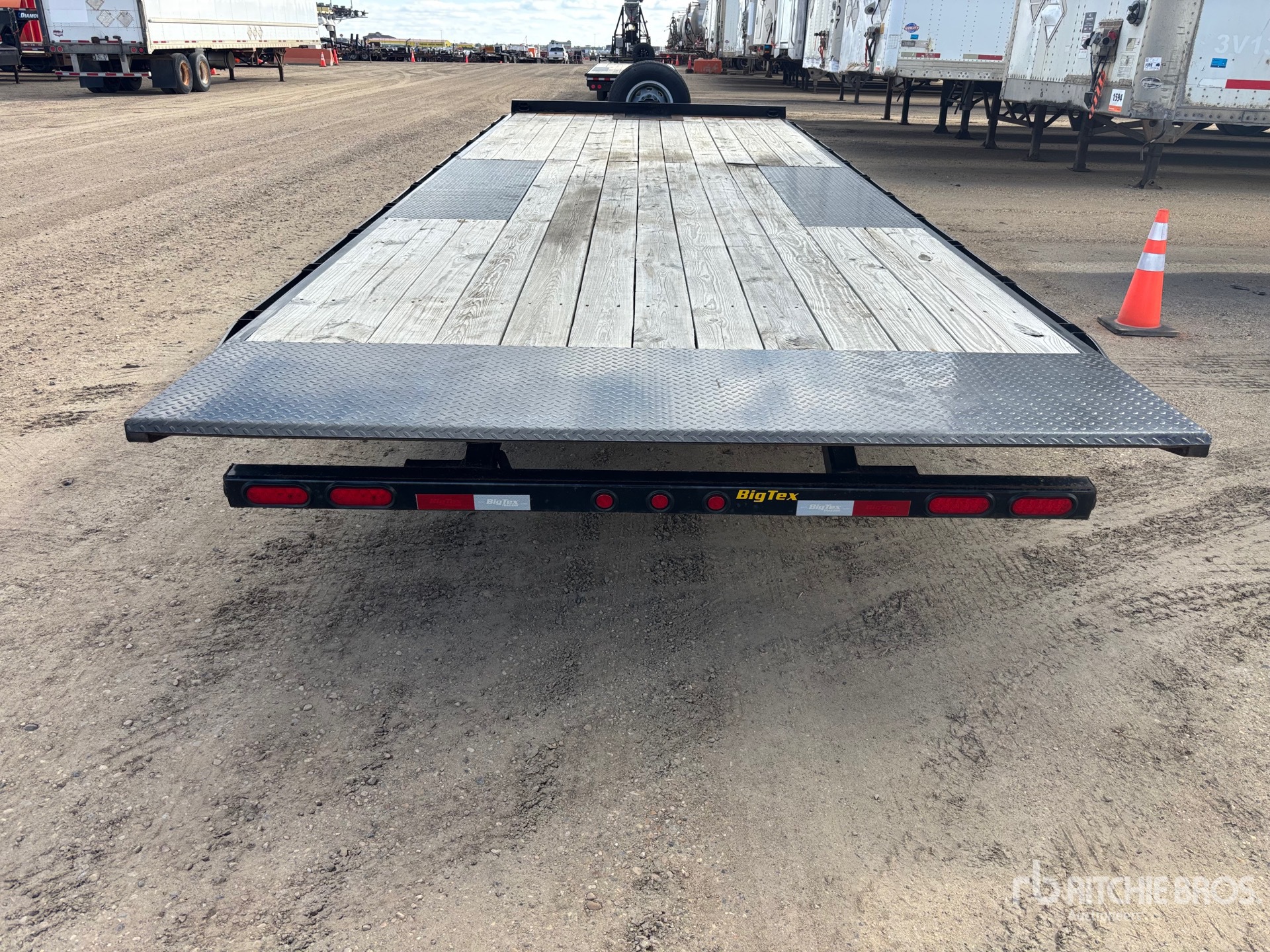 2022 Big Tex 30 ft T/A