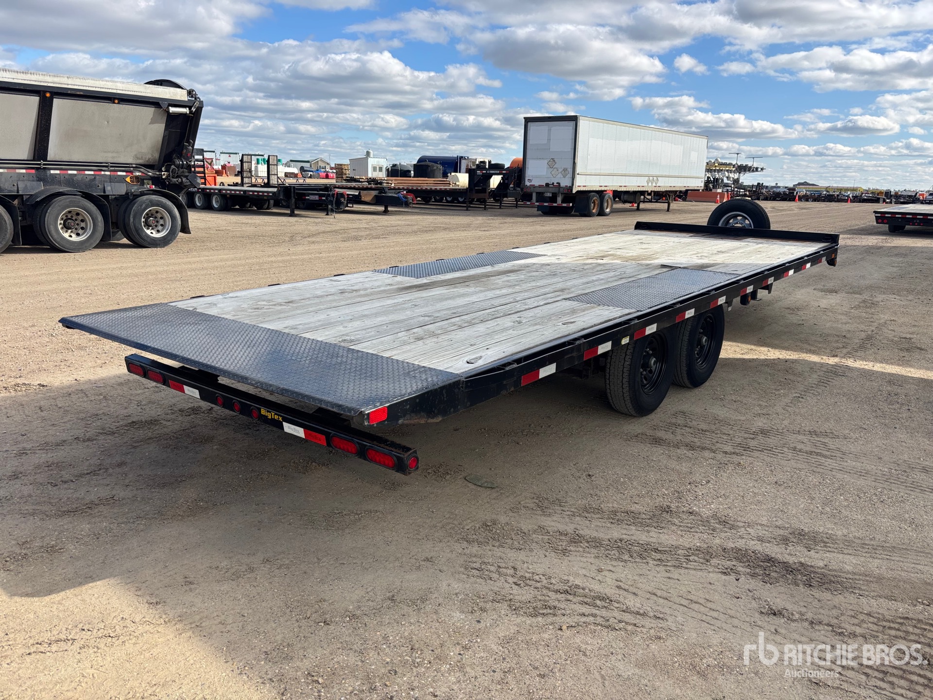2022 Big Tex 30 ft T/A