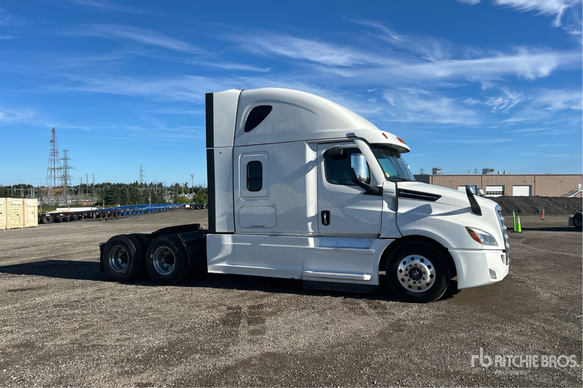 2022 Freightliner CASCADIA 126