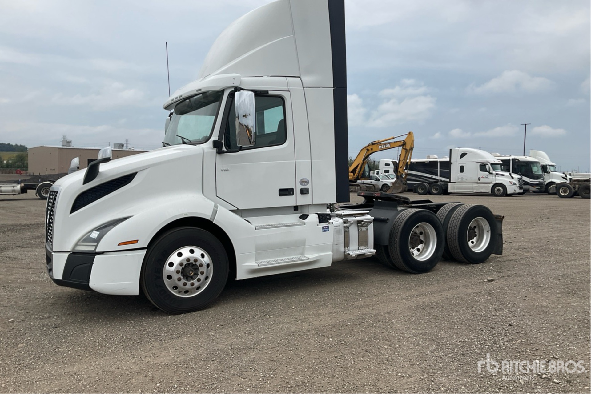 2020 Volvo VNL