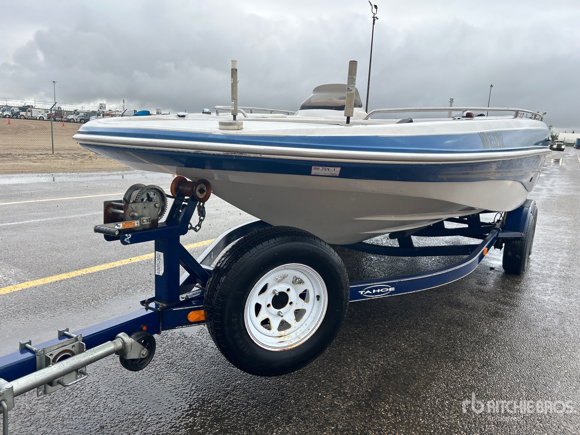 2004 Tahoe Industries 22 ft T/A