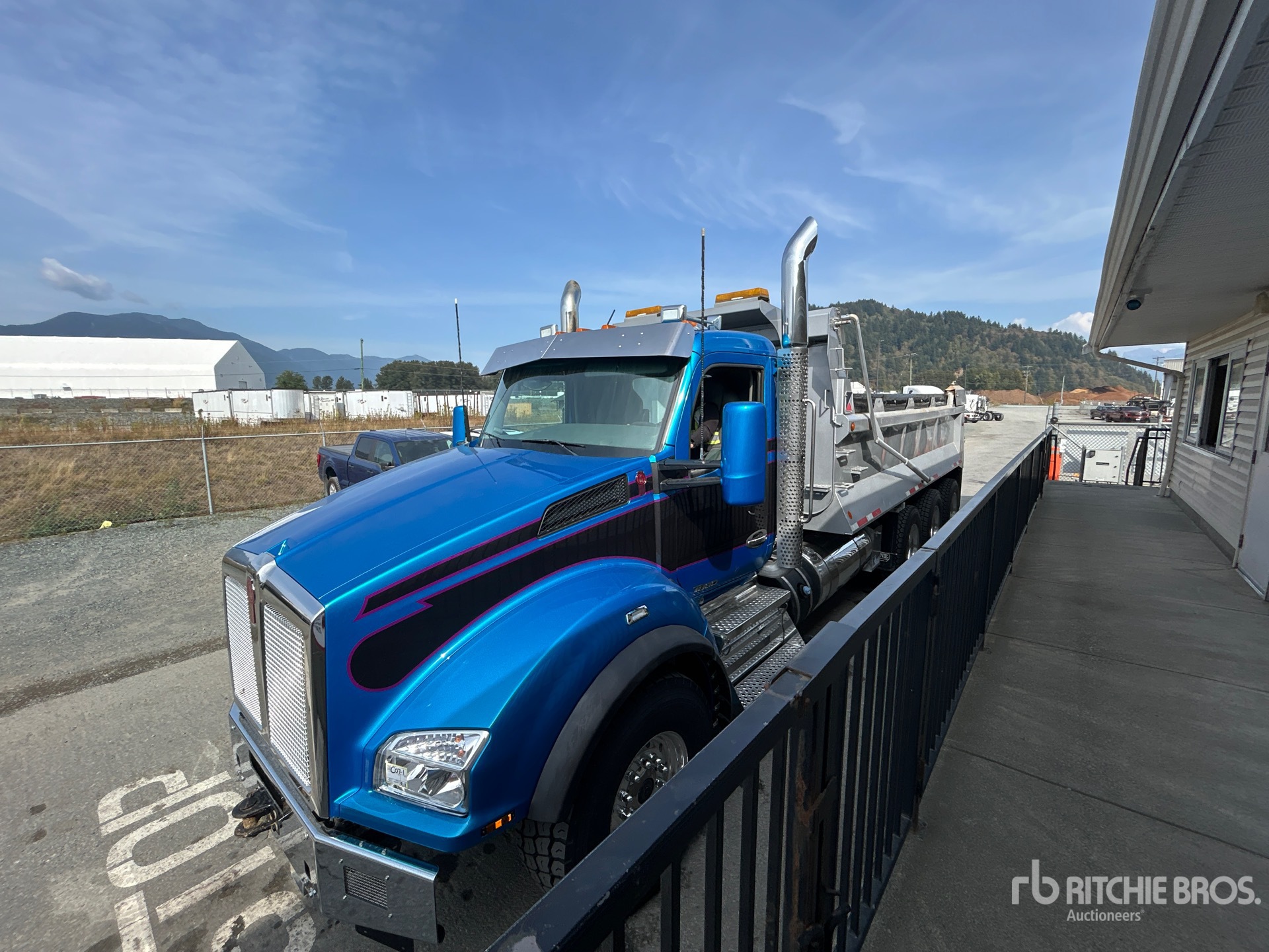 2019 Kenworth T880