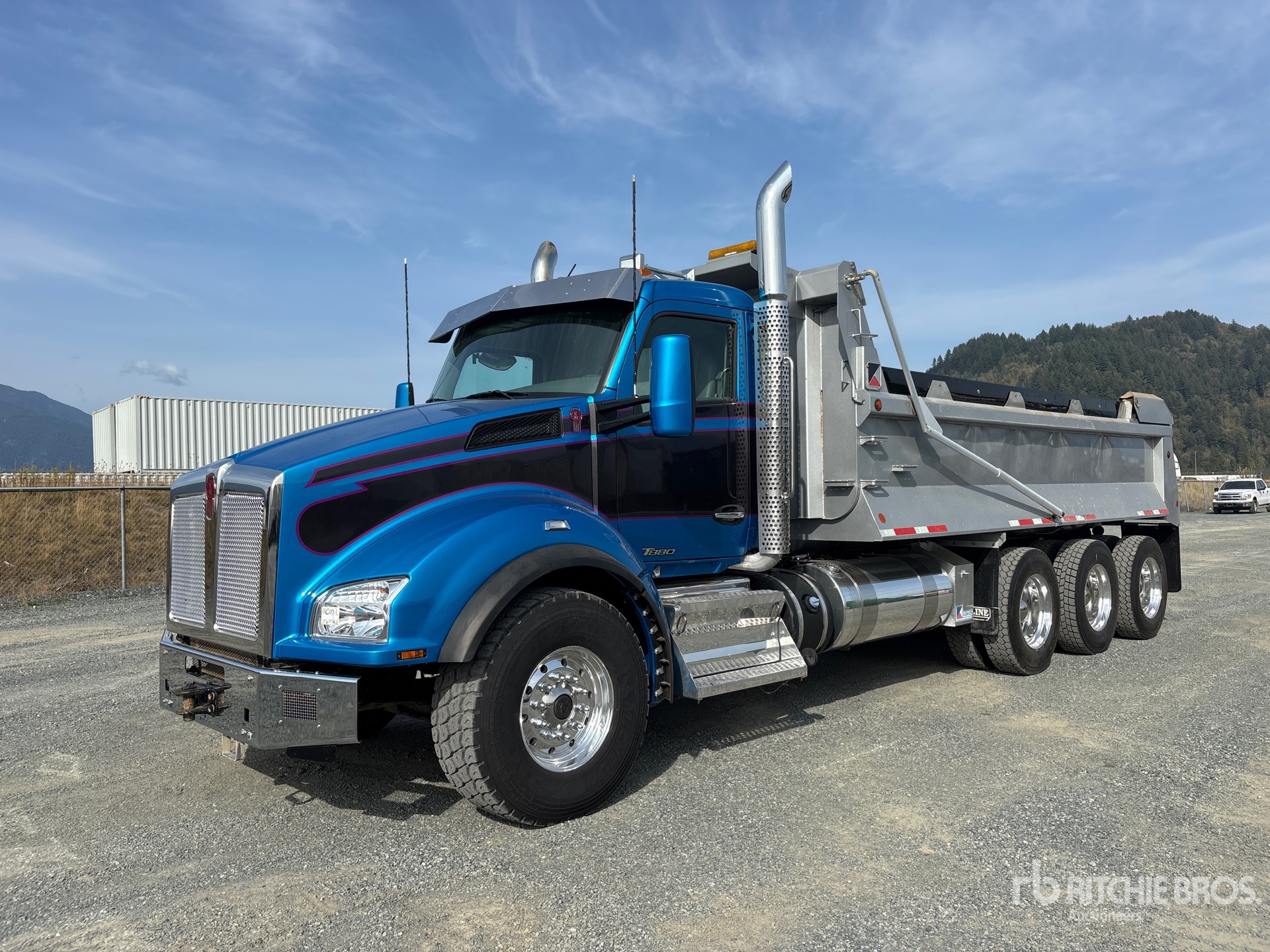 2019 Kenworth T880