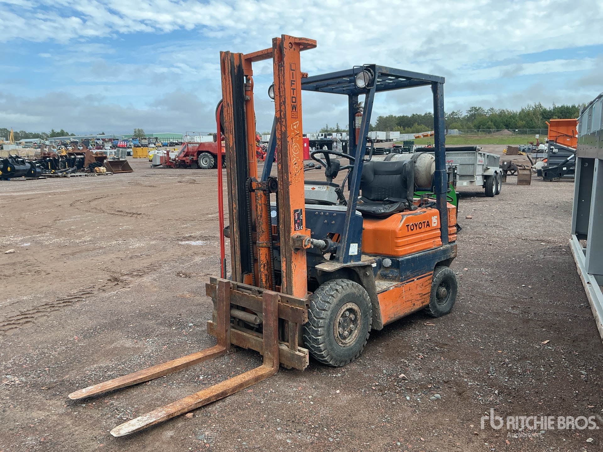 Photo of Toyota 425FG15