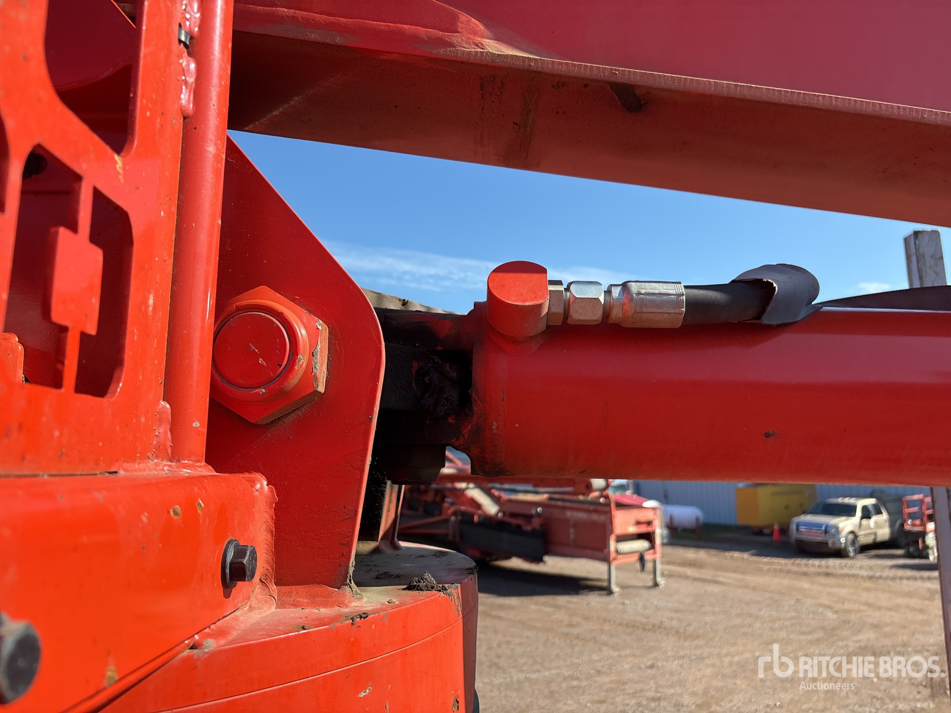 2022 BWS 46 FT TRI/A SELF-LOADING