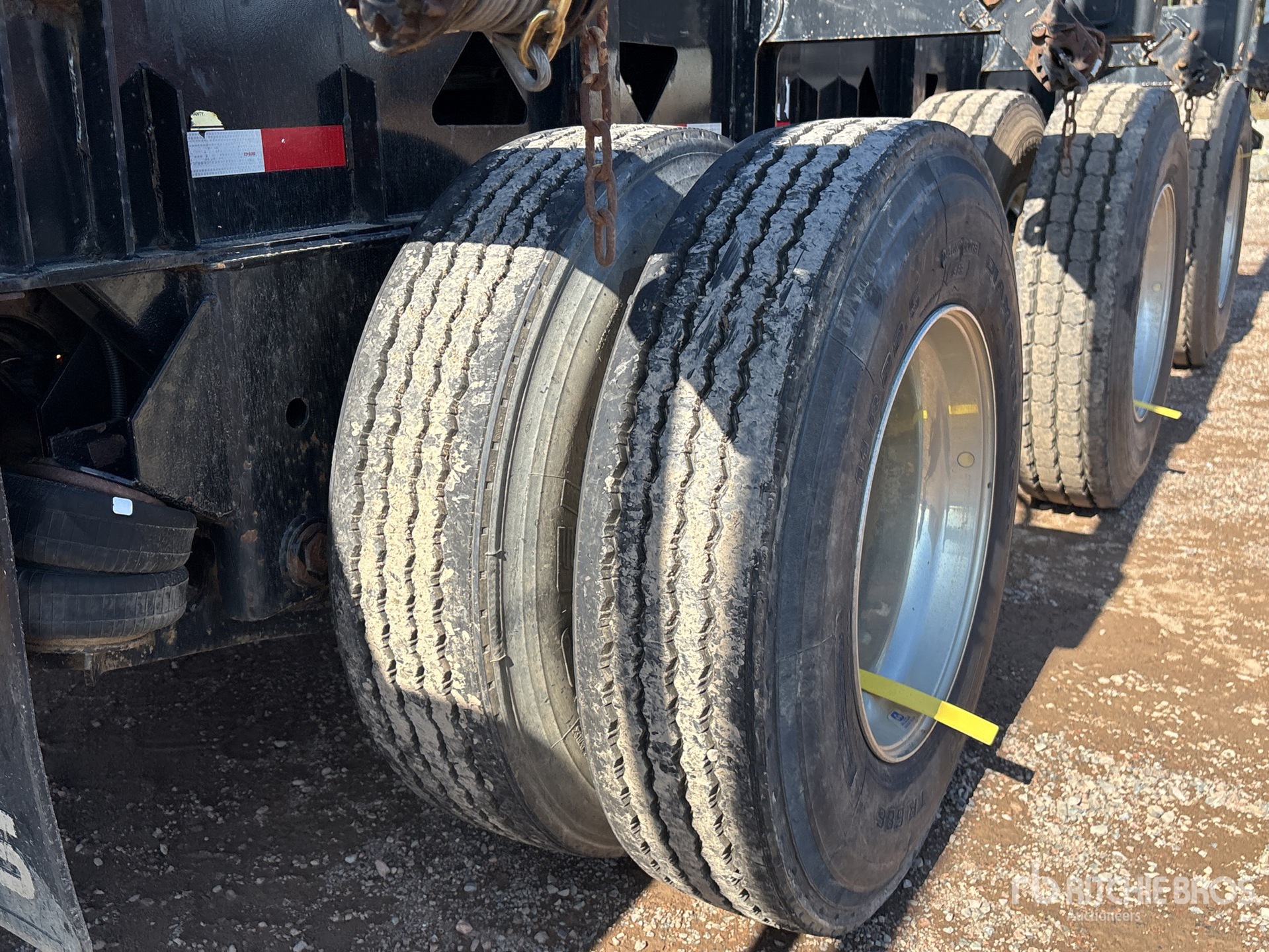2022 BWS 46 FT TRI/A SELF-LOADING
