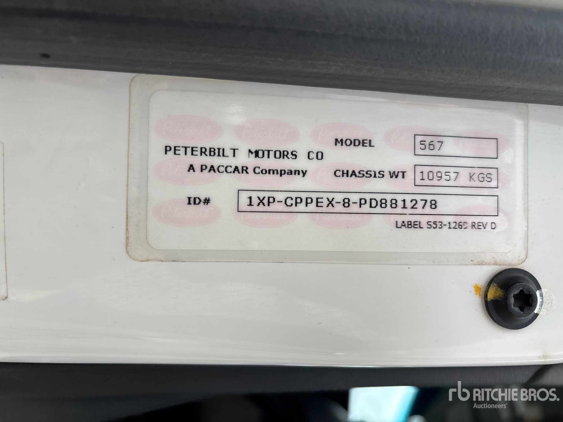 2023 Peterbilt 567