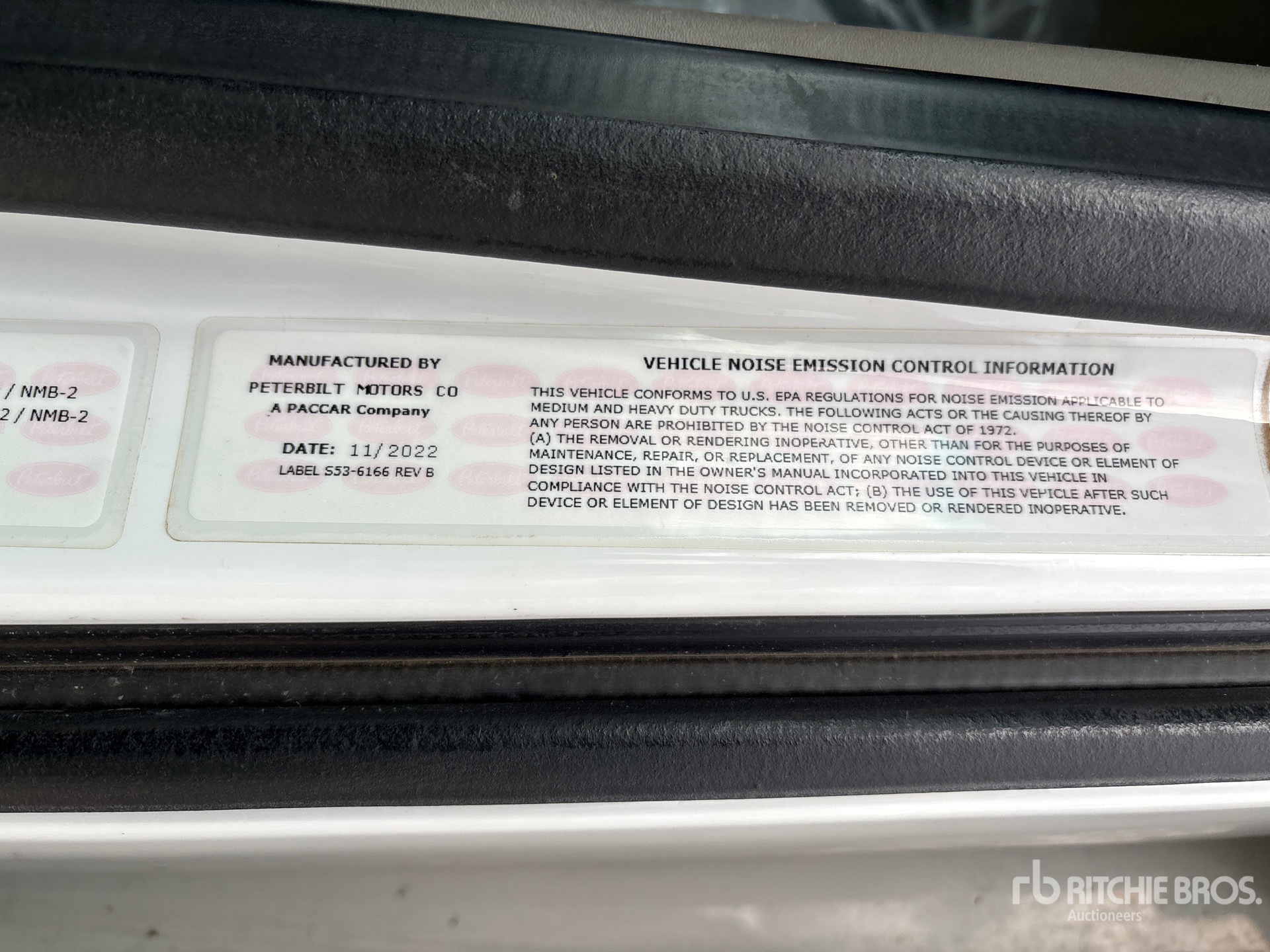 2023 Peterbilt 567