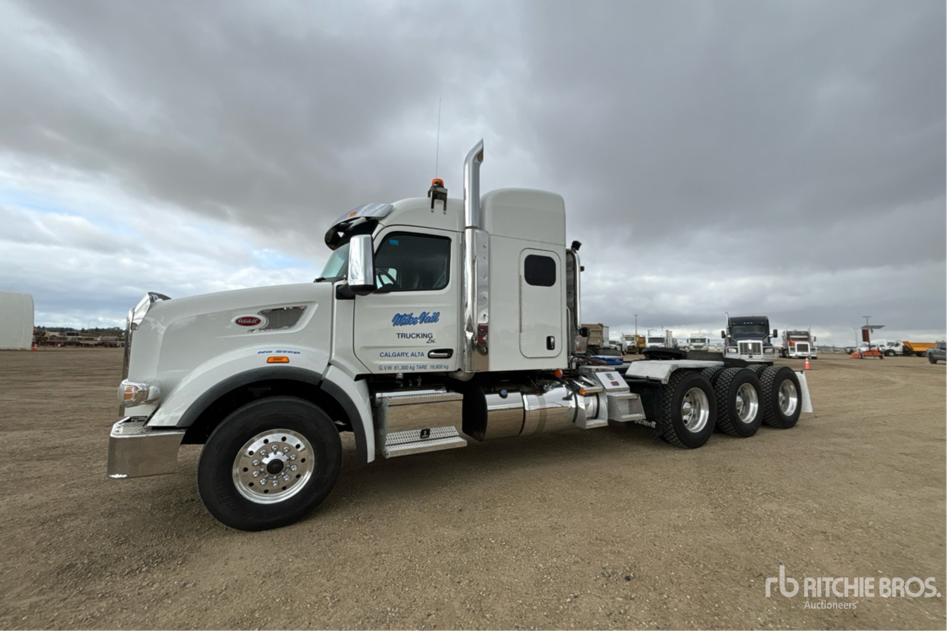 2023 Peterbilt 567