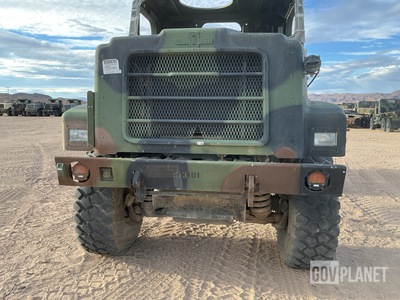 General Appearance with Exterior Lights