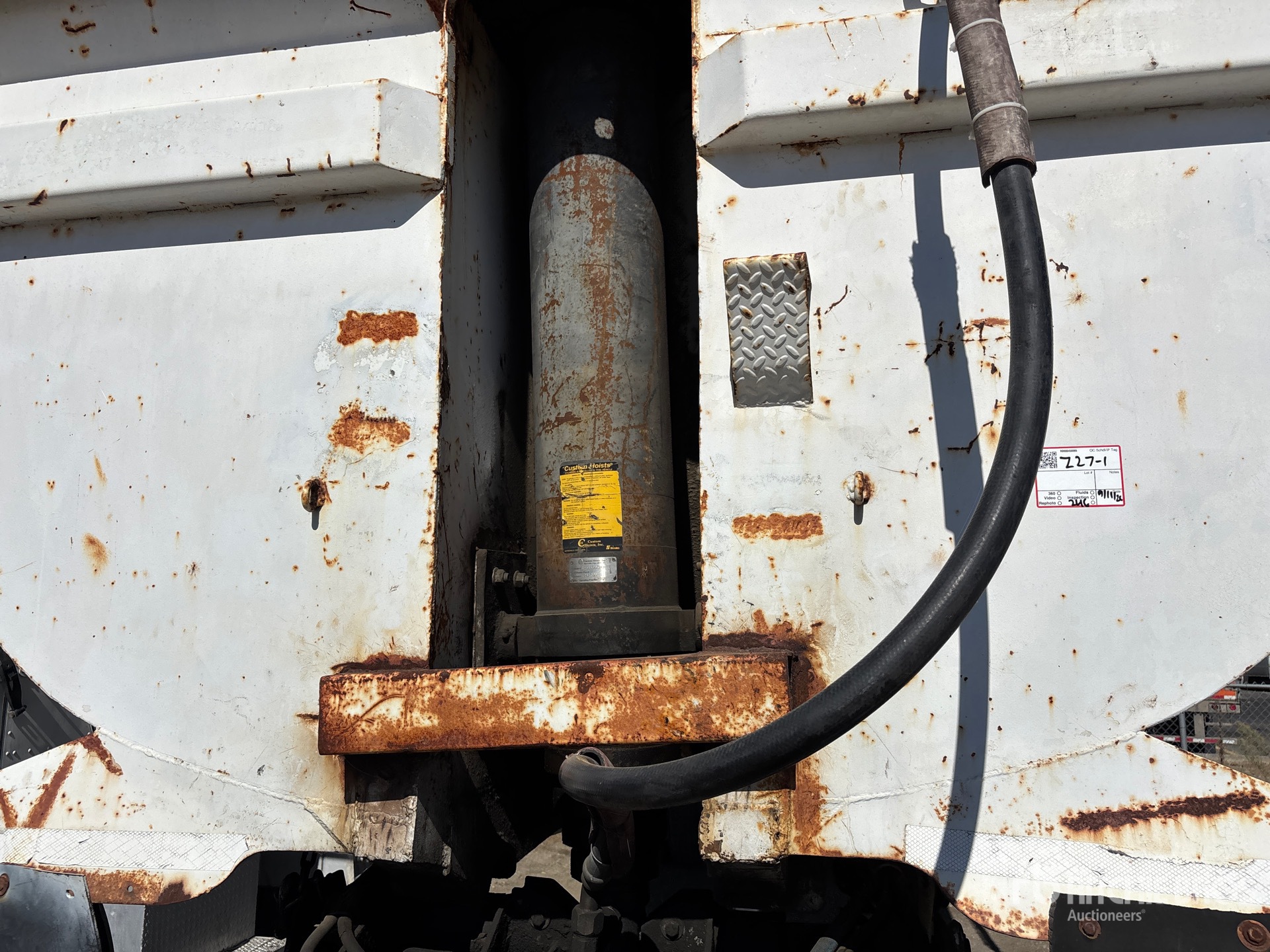 1980 Reliance 27 ft T/A