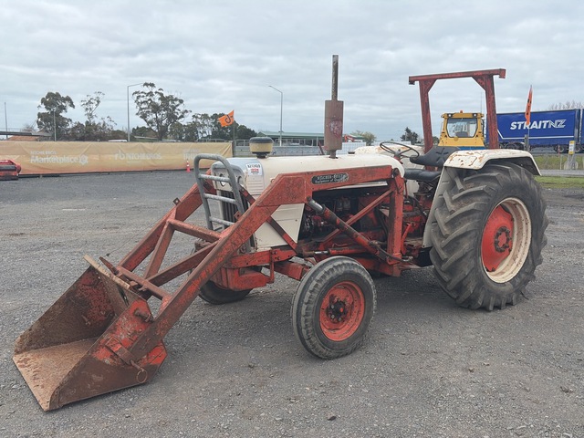 David Brown 995 2WD Tractor David Brown 995 2WD Tractor