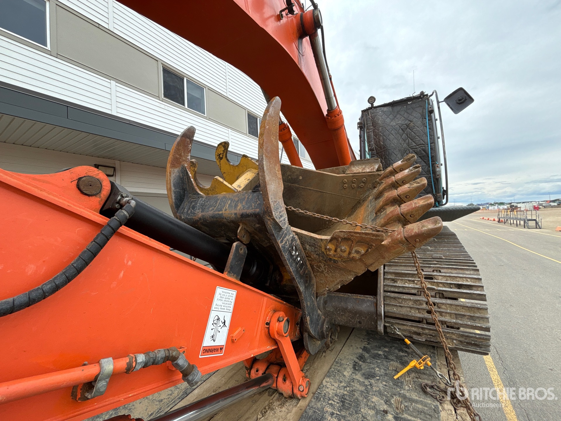 2015 Hitachi ZX350LC-5N