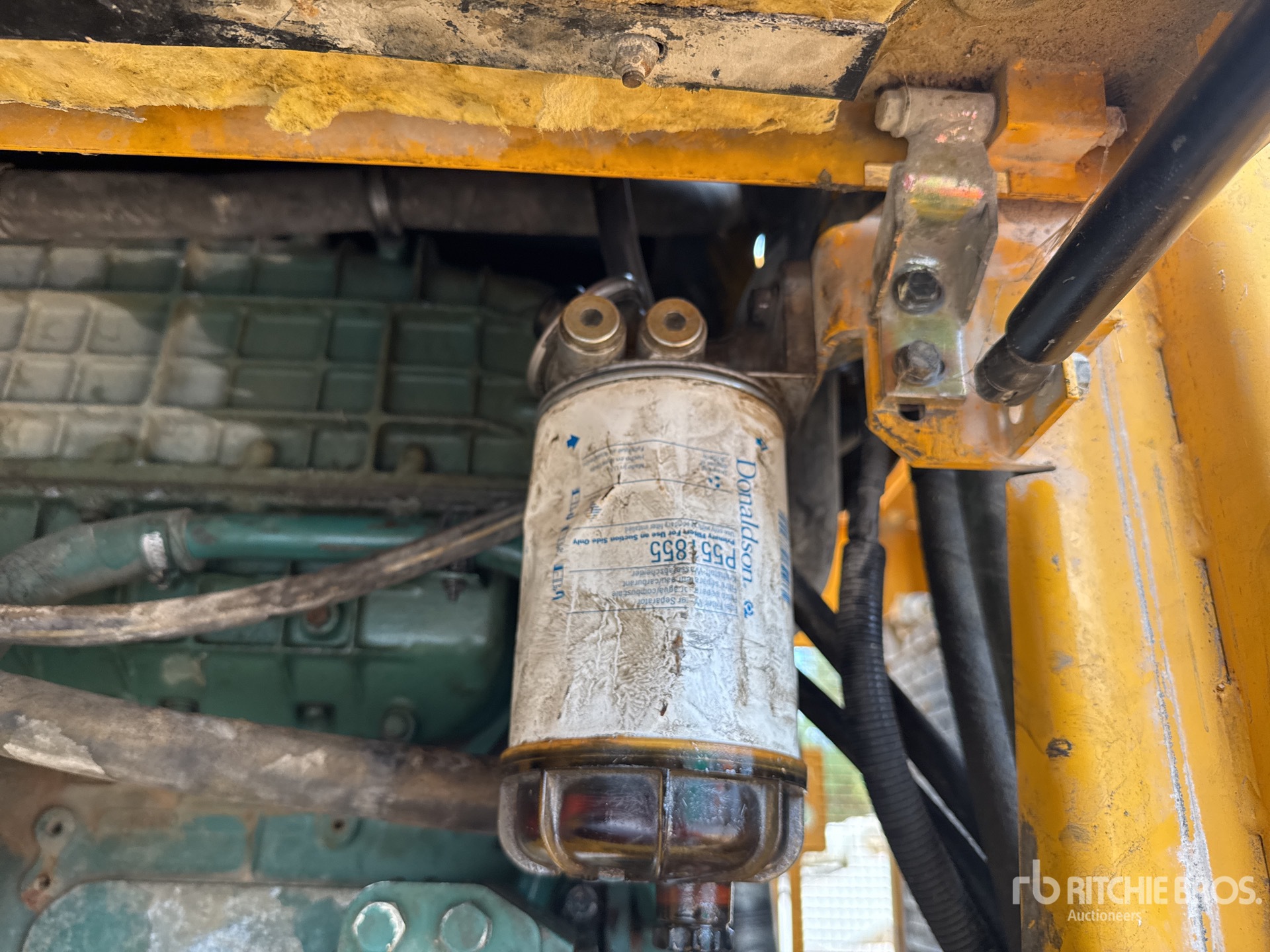2000 Volvo L220D