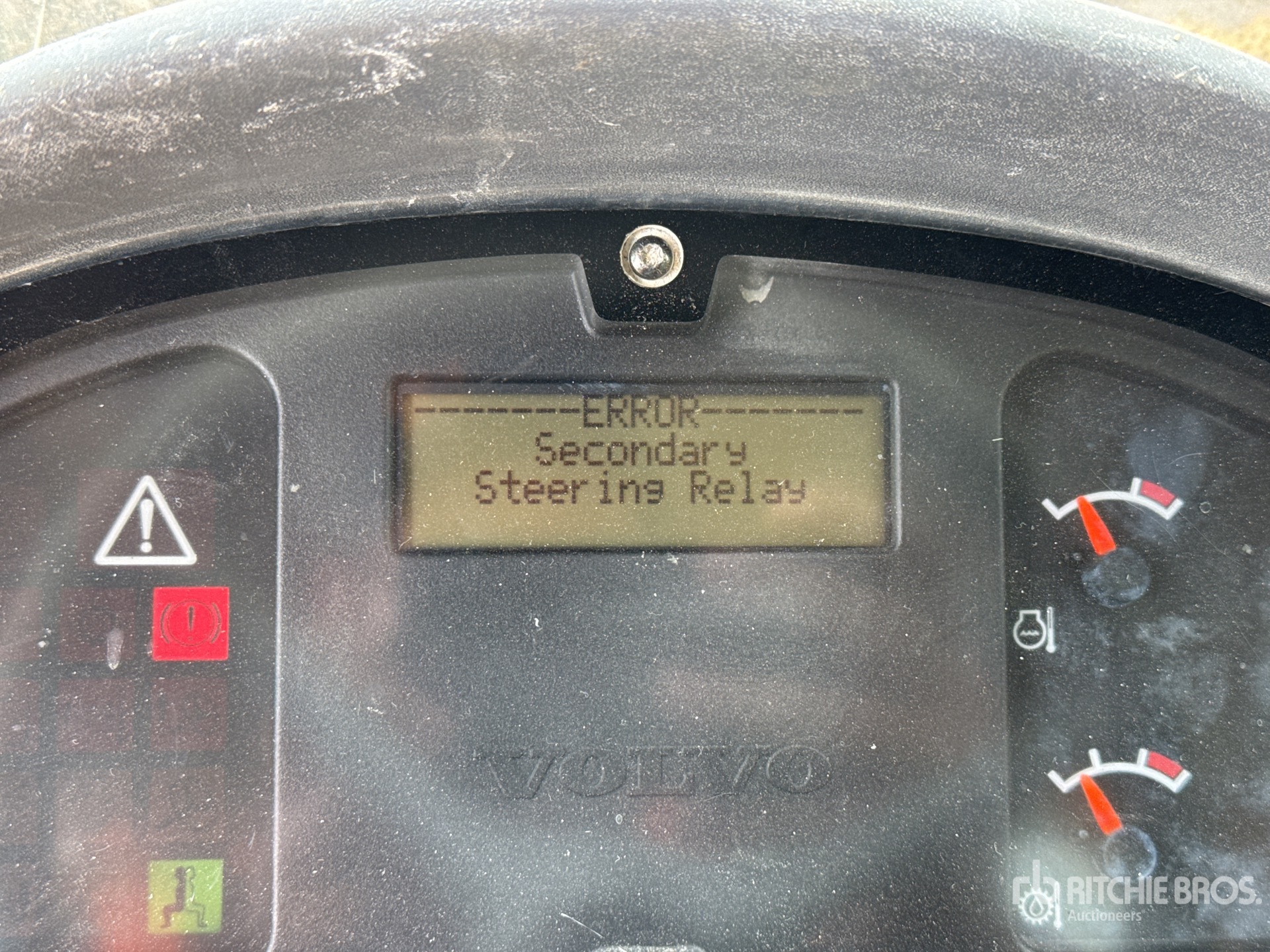 2000 Volvo L220D