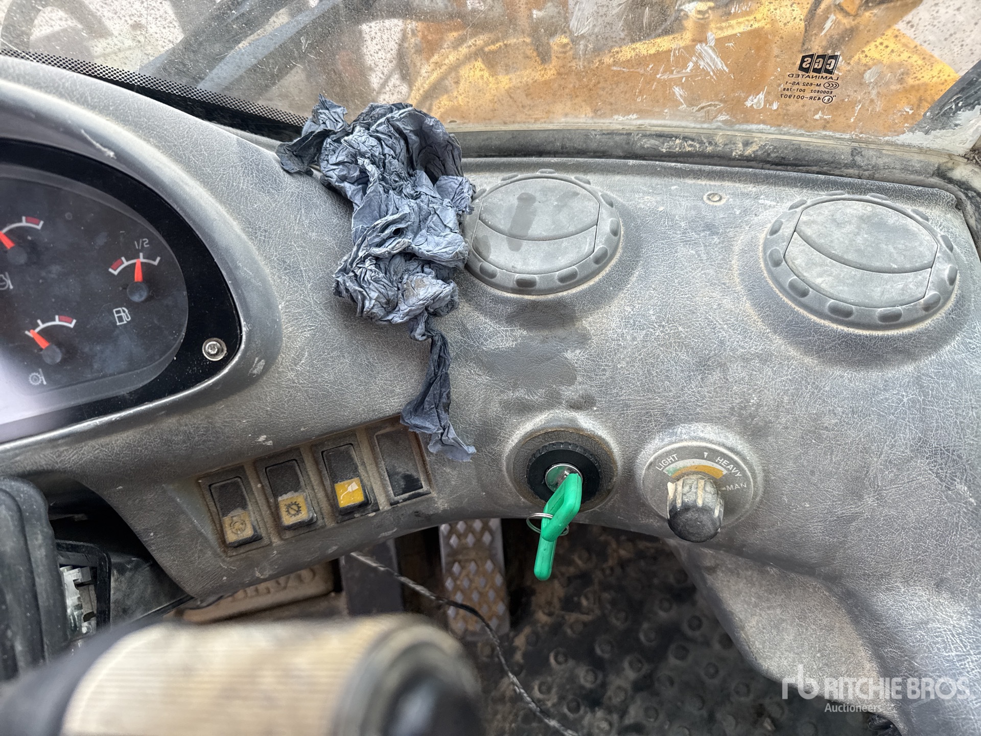 2000 Volvo L220D