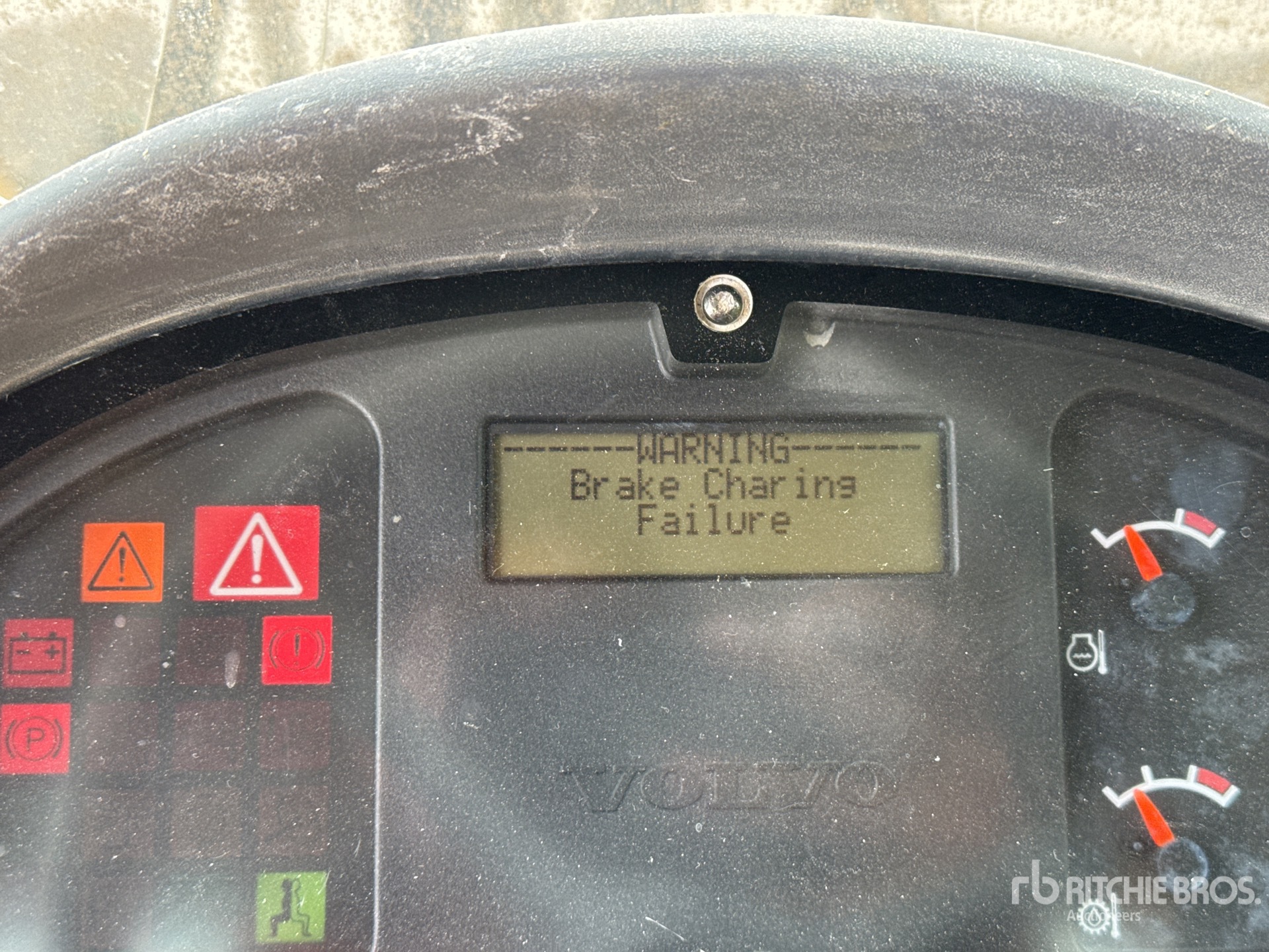 2000 Volvo L220D