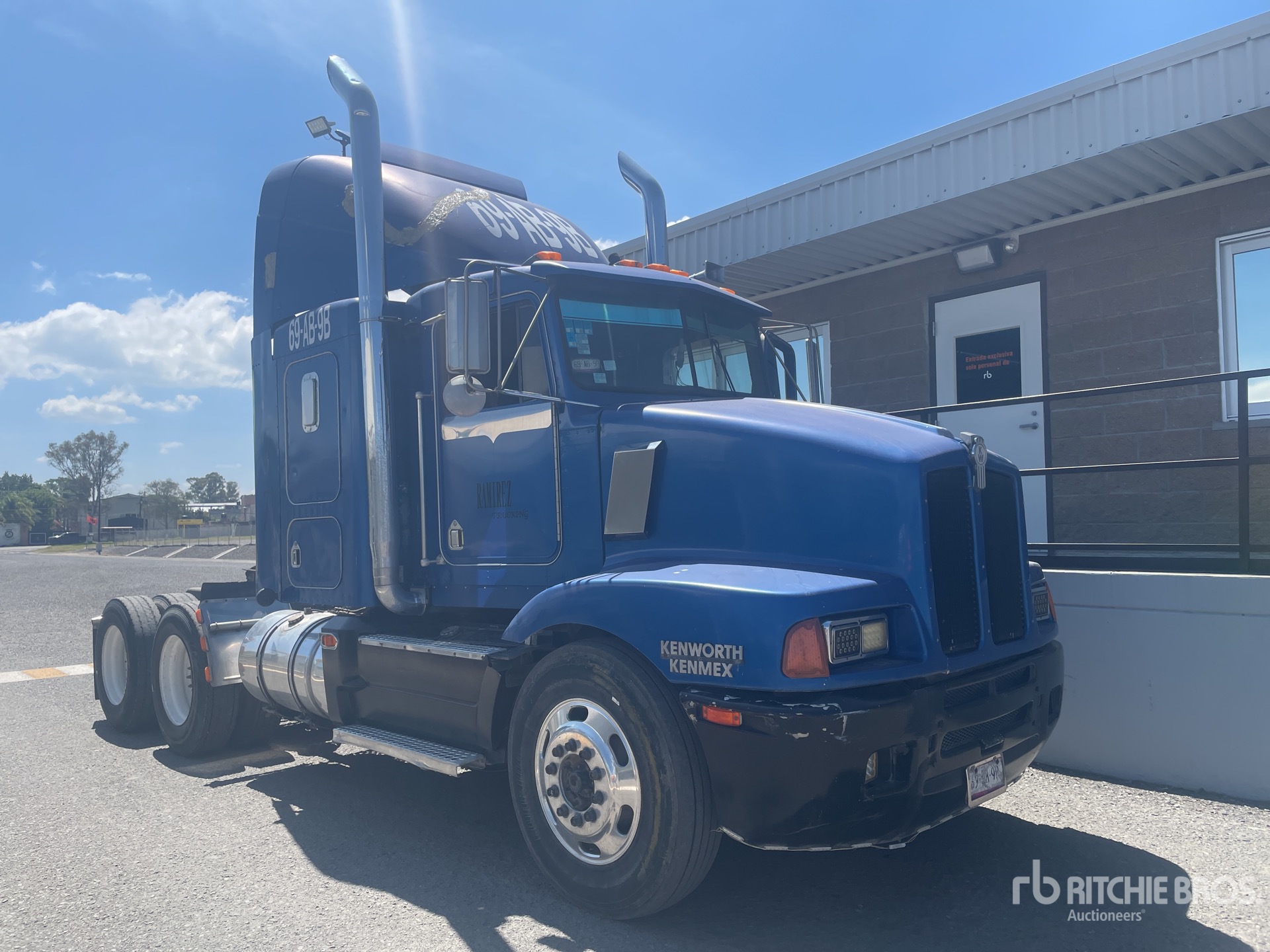 1997 Kenworth T2000