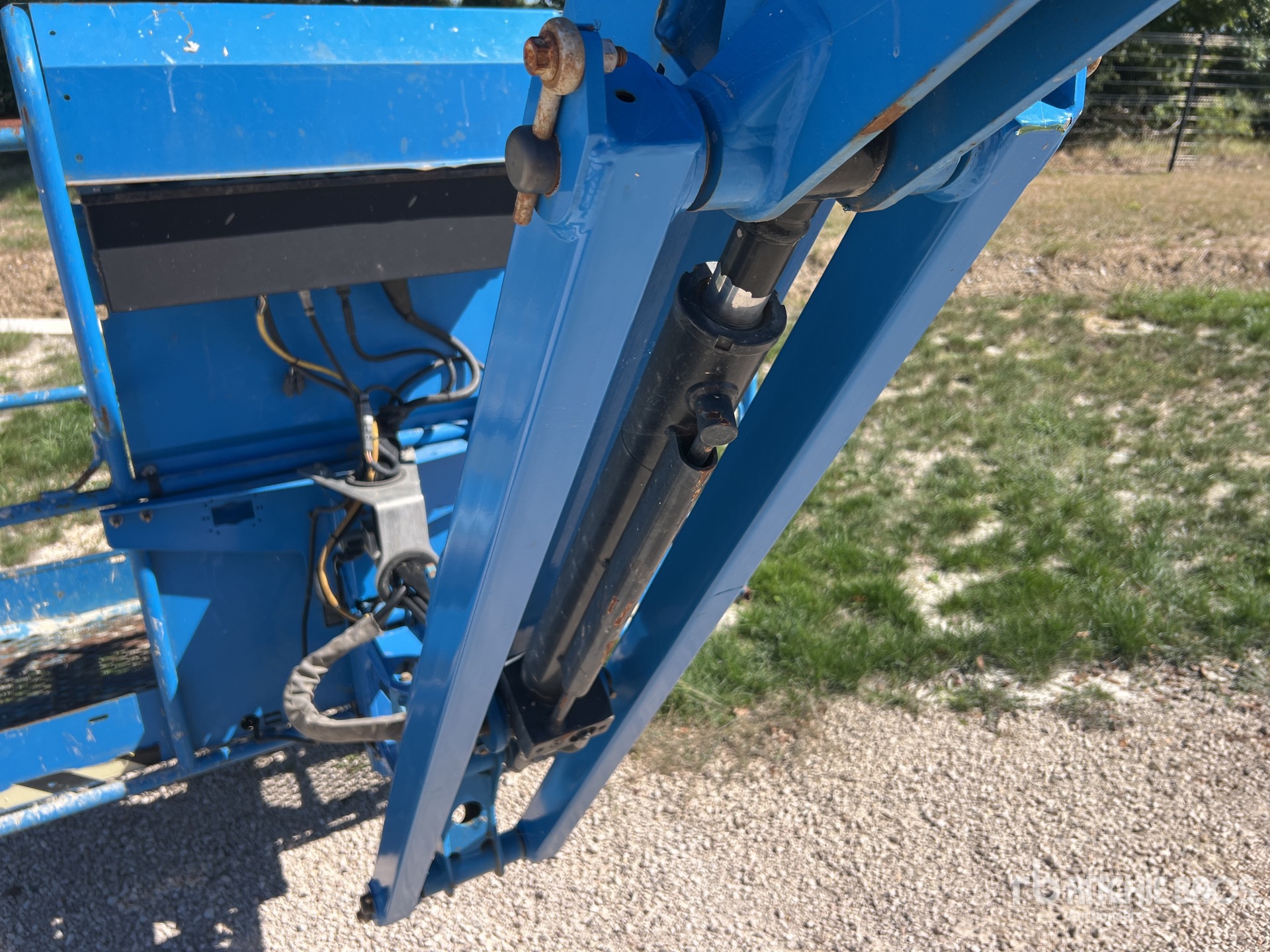 2017 Genie Z60/37FE