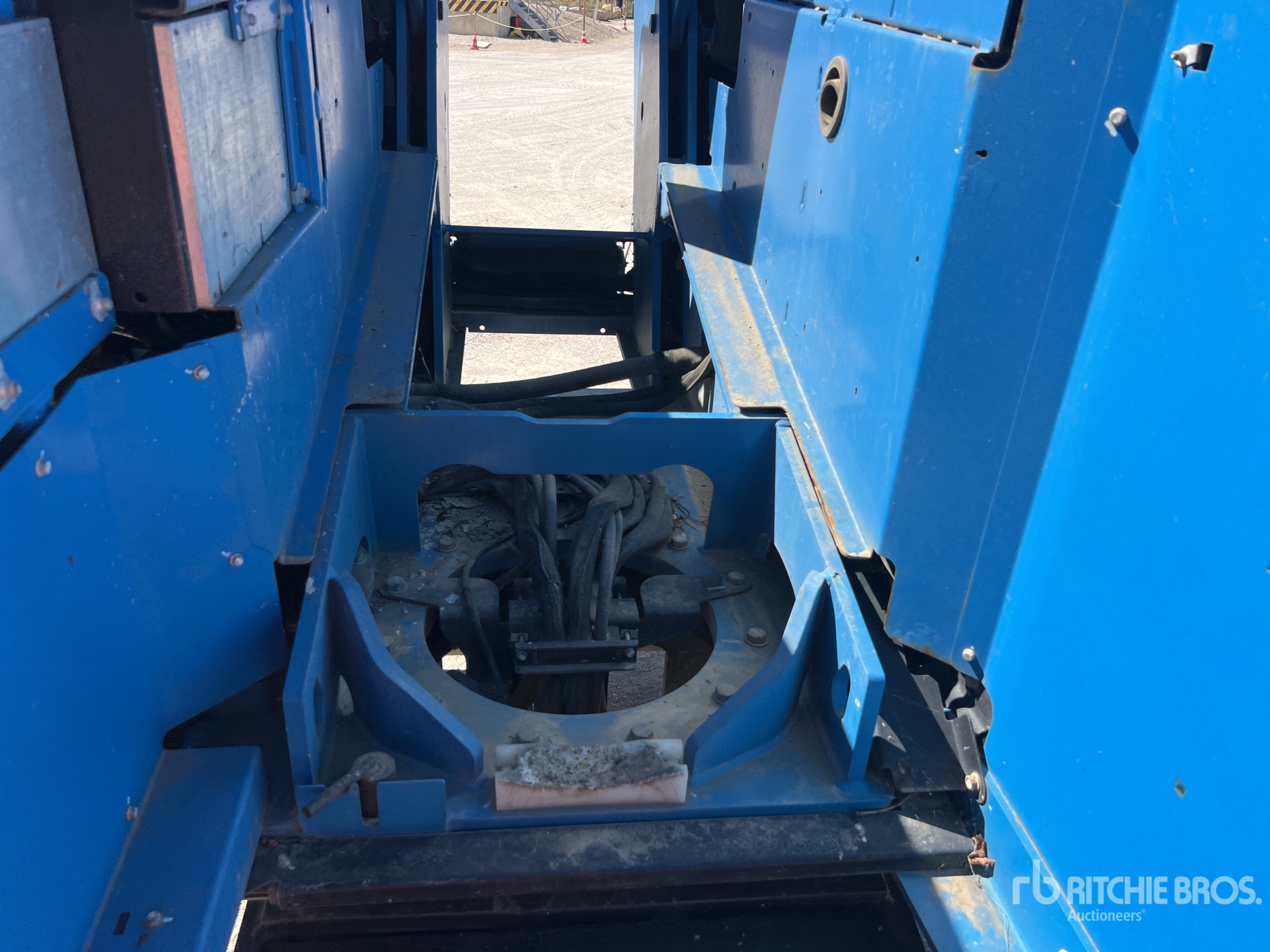 2017 Genie Z60/37FE