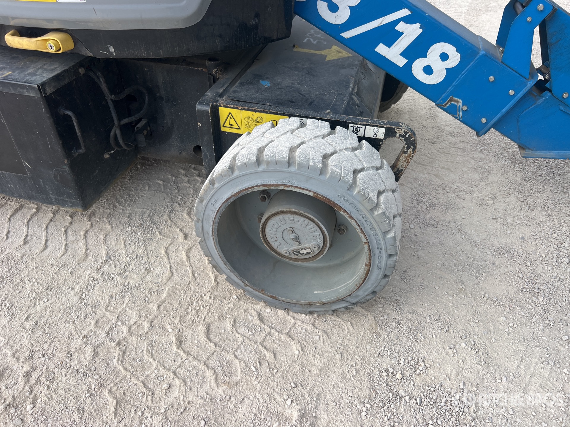 2015 Genie Z-33/18