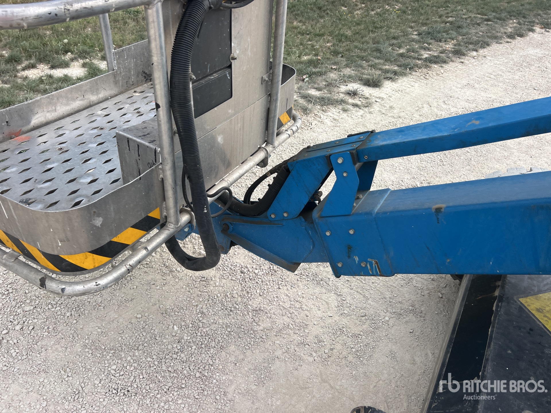 2015 Genie Z-33/18