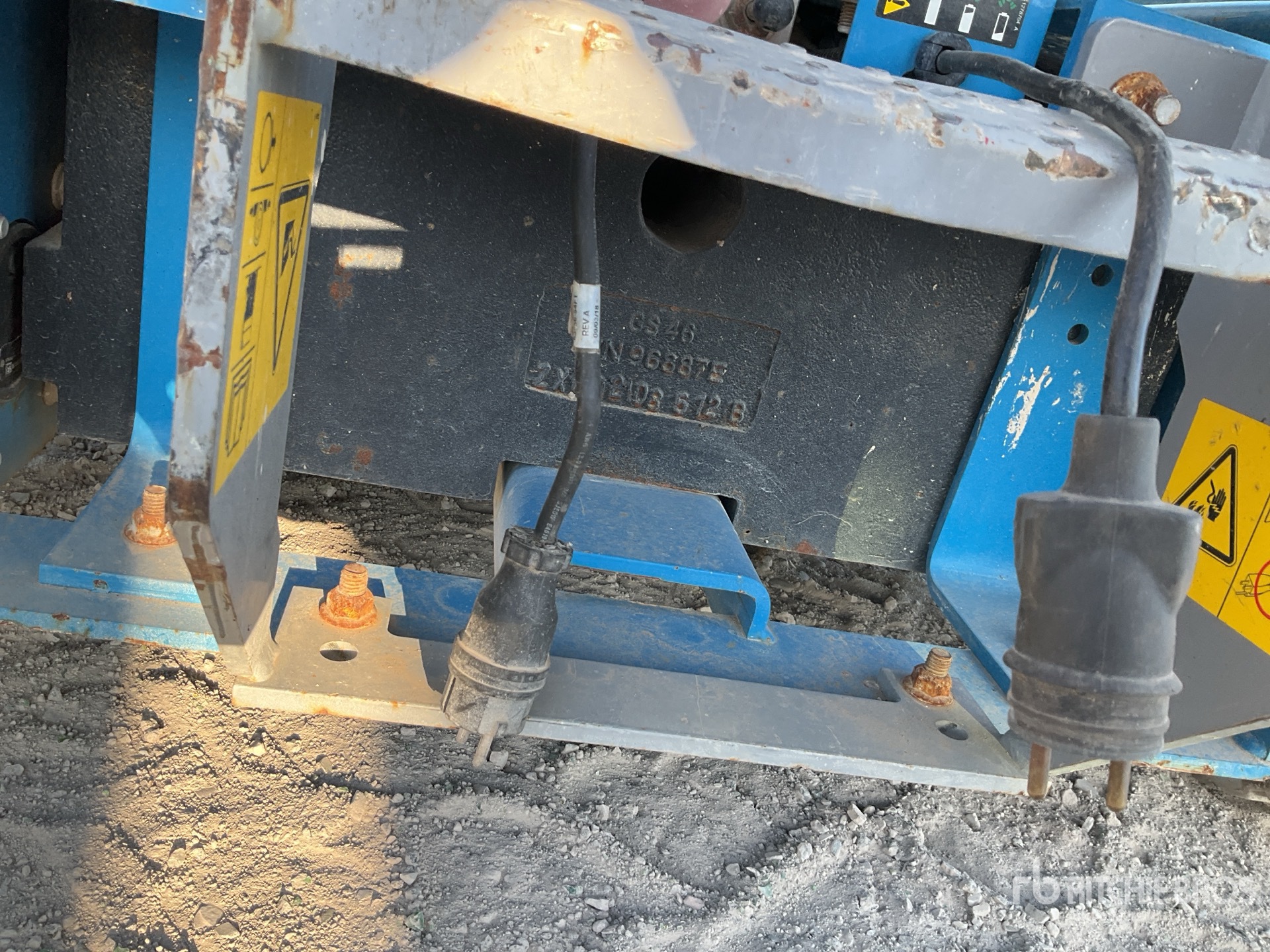 2019 Genie GS3246