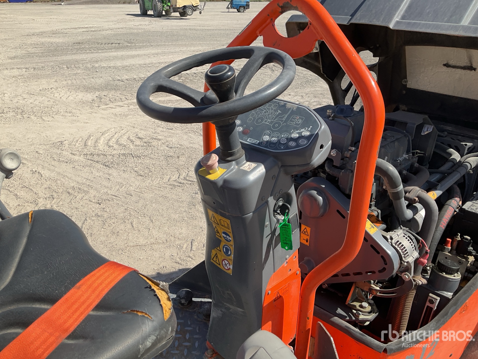2012 Hamm HD12VT