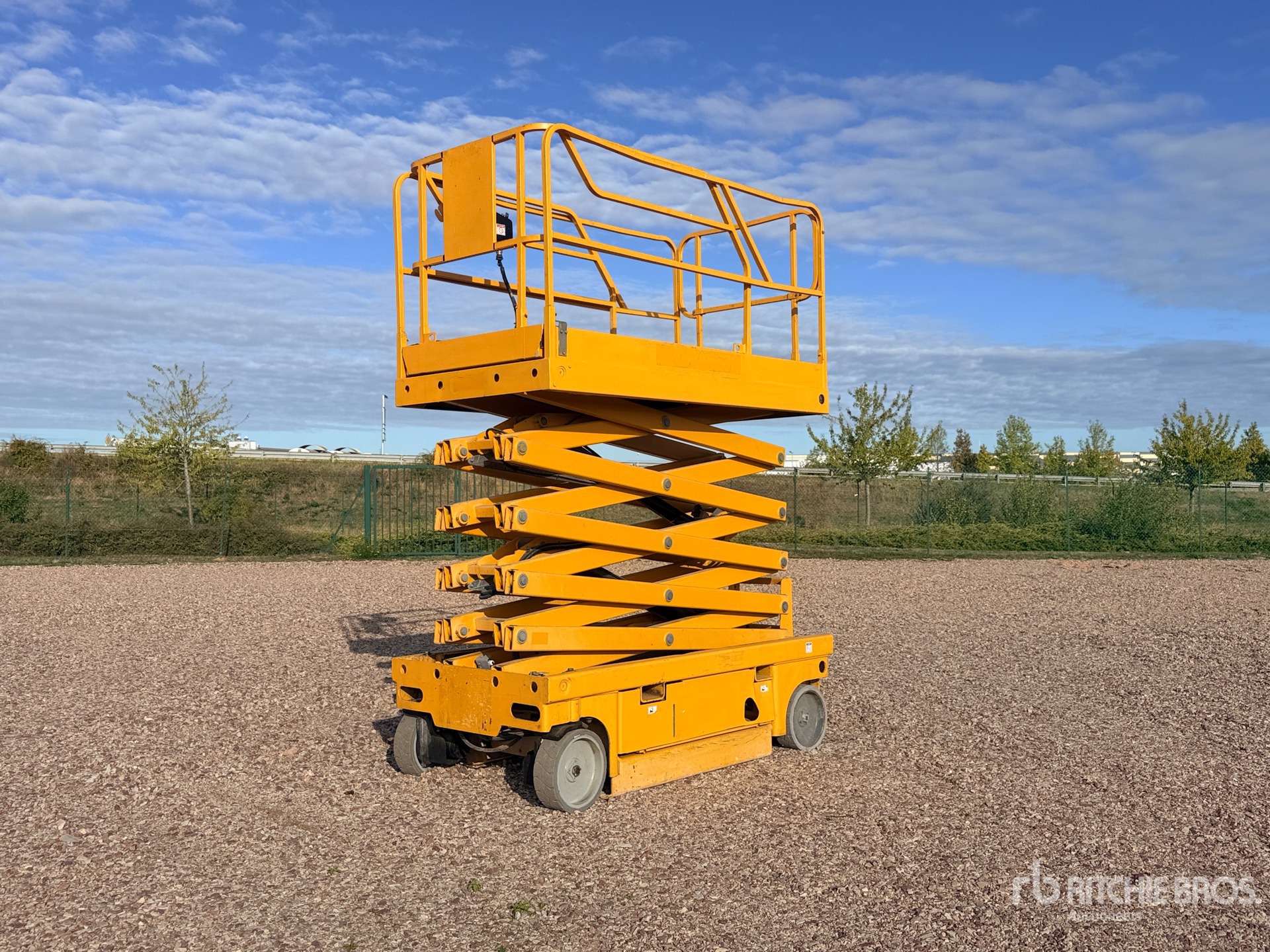 2018 Haulotte COMPACT12
