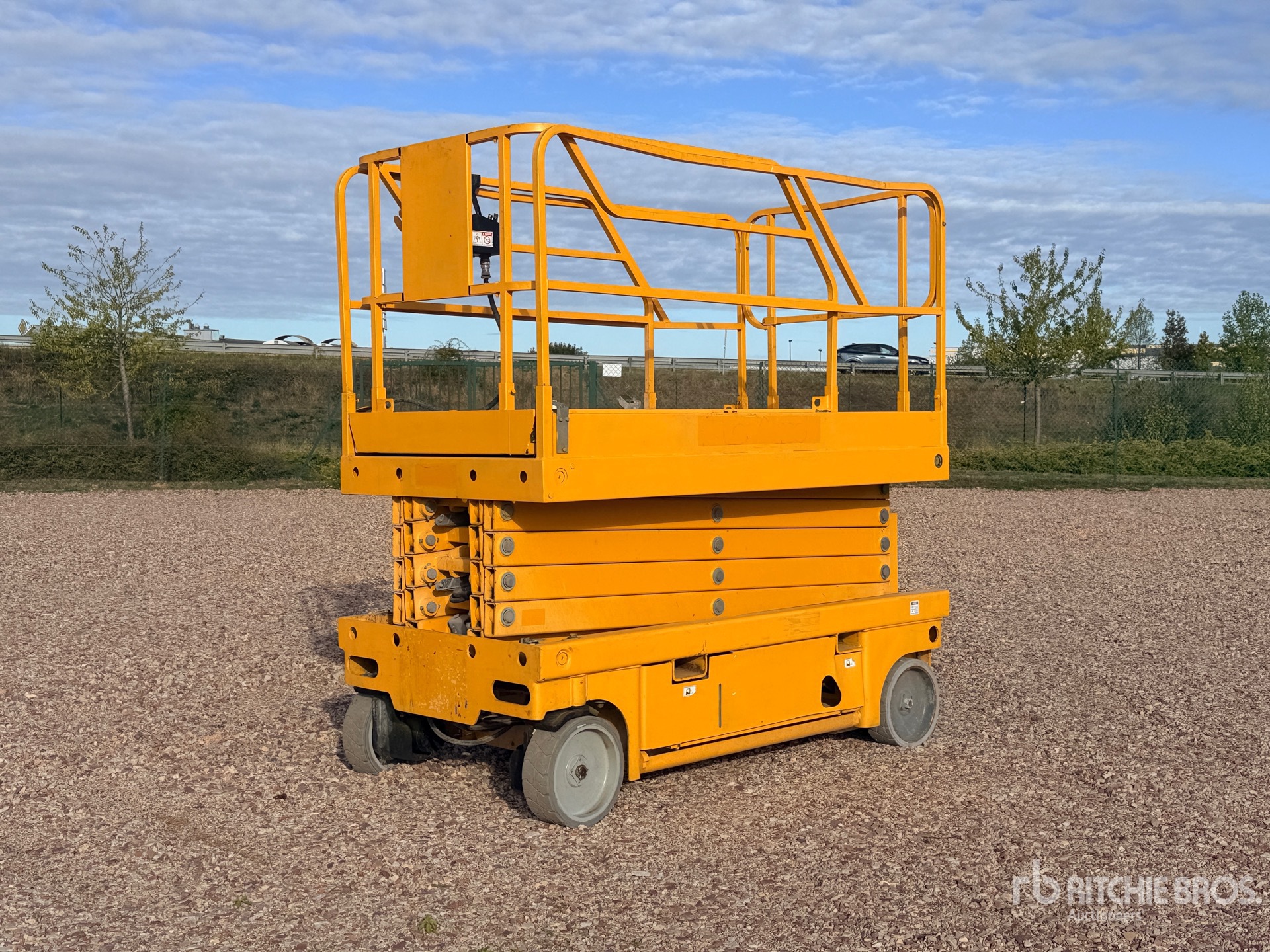 Photo of 2018 Haulotte COMPACT12