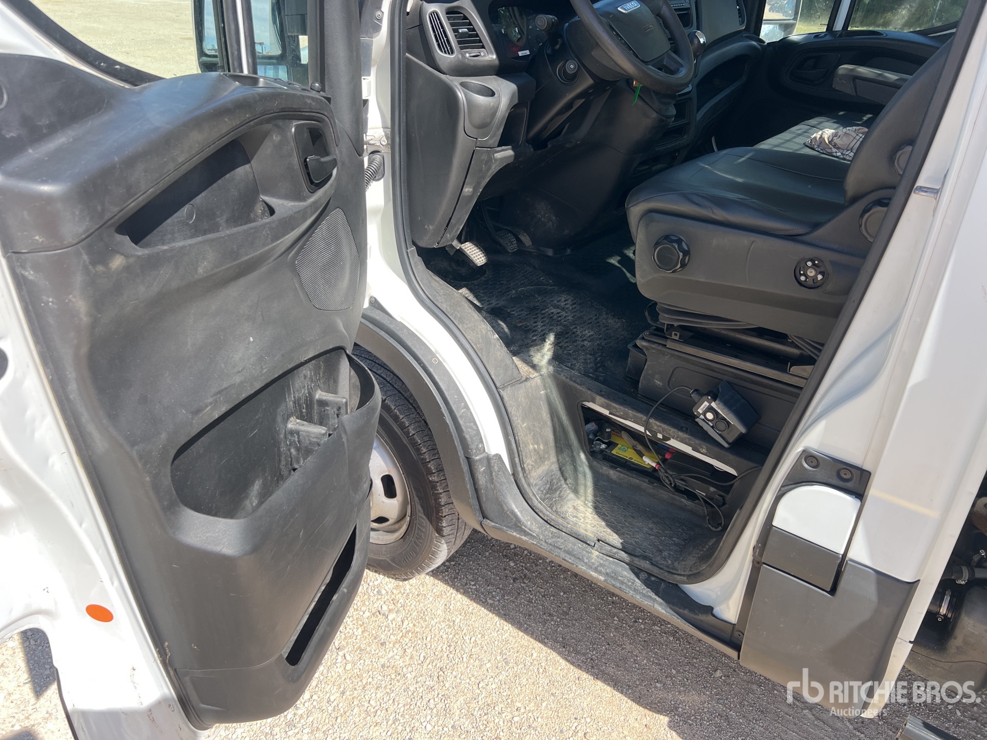 2017 Iveco DAILY 35-140