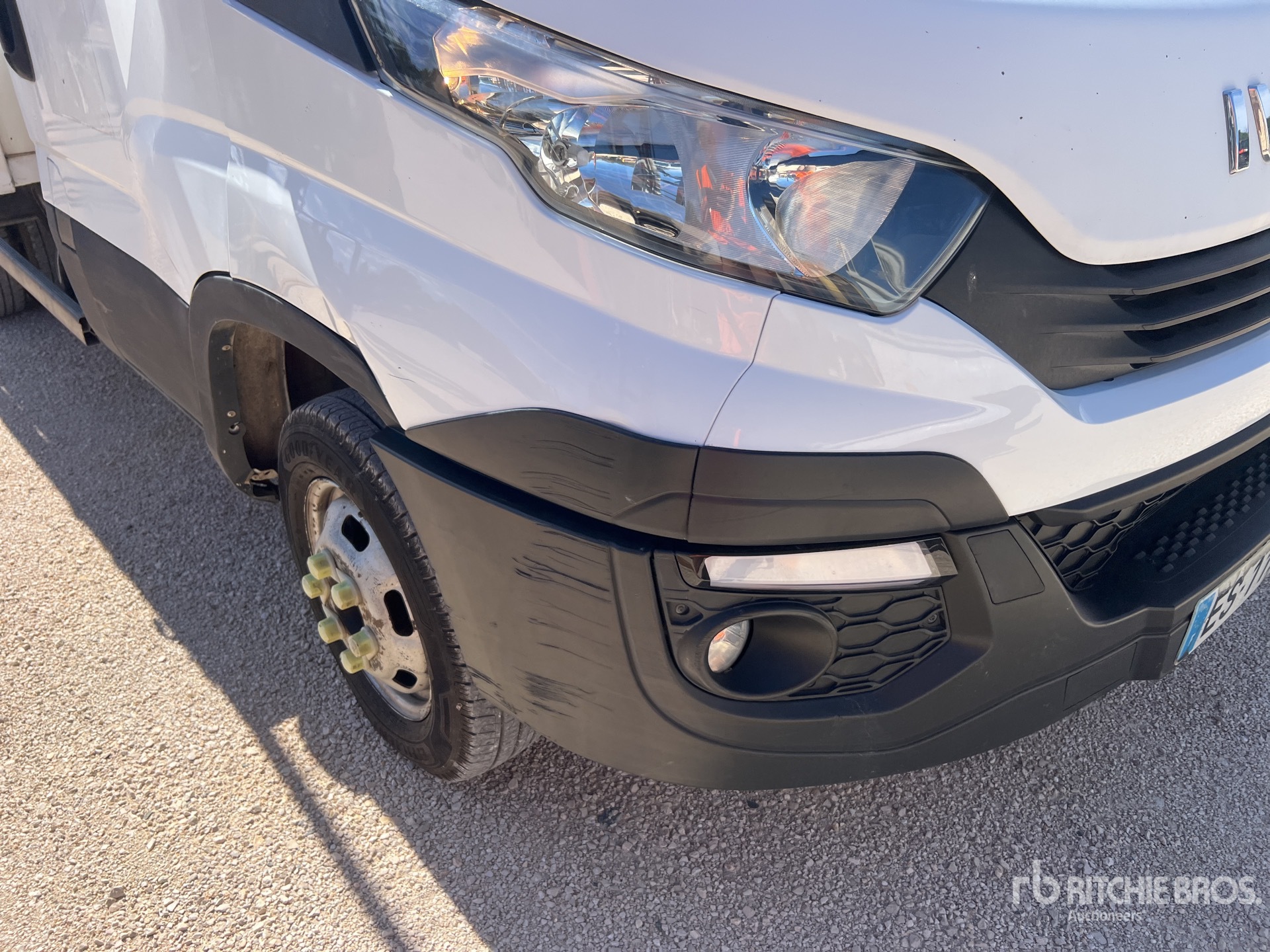 2017 Iveco DAILY 35-140
