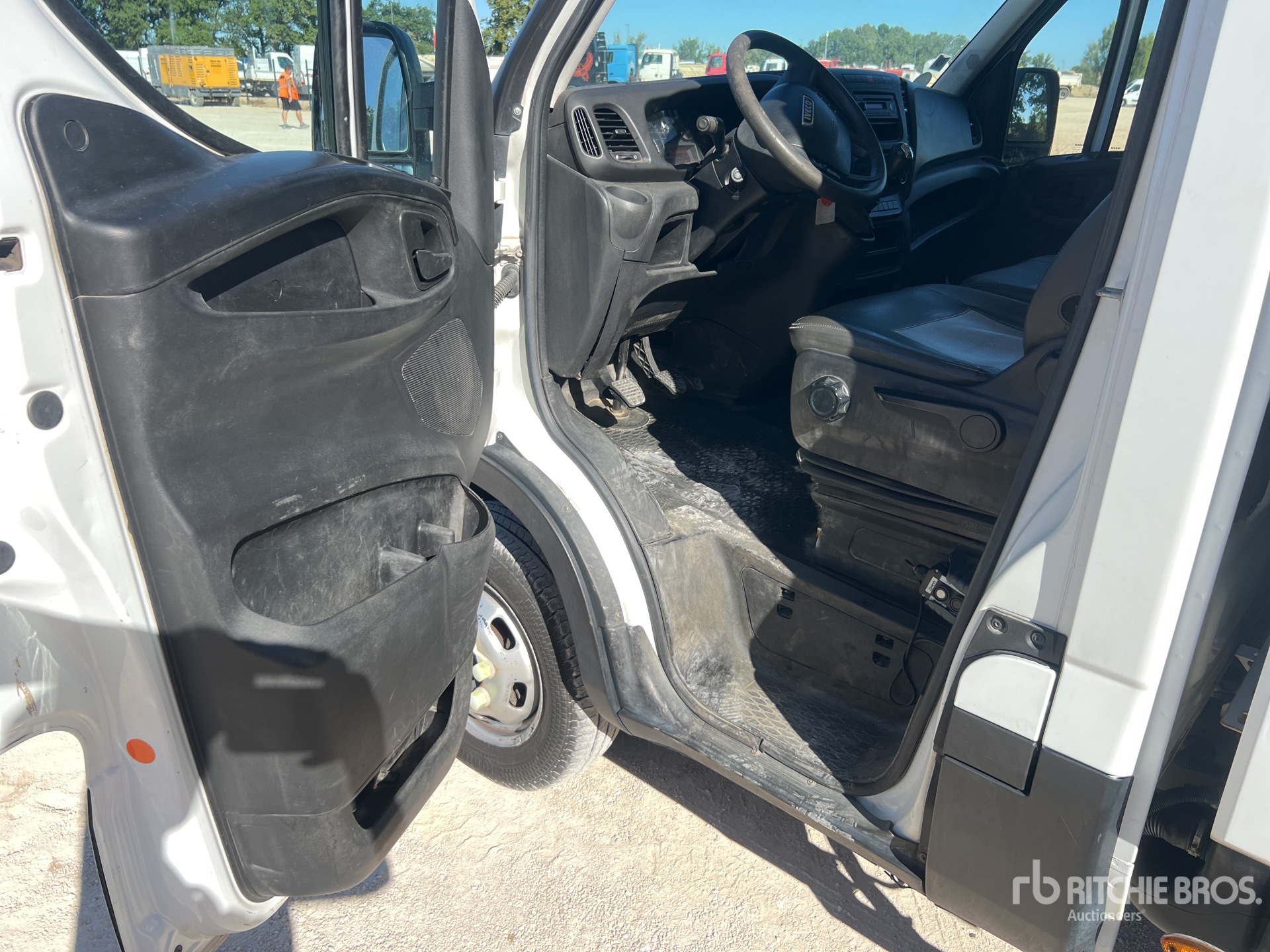 2017 Iveco DAILY 35-120