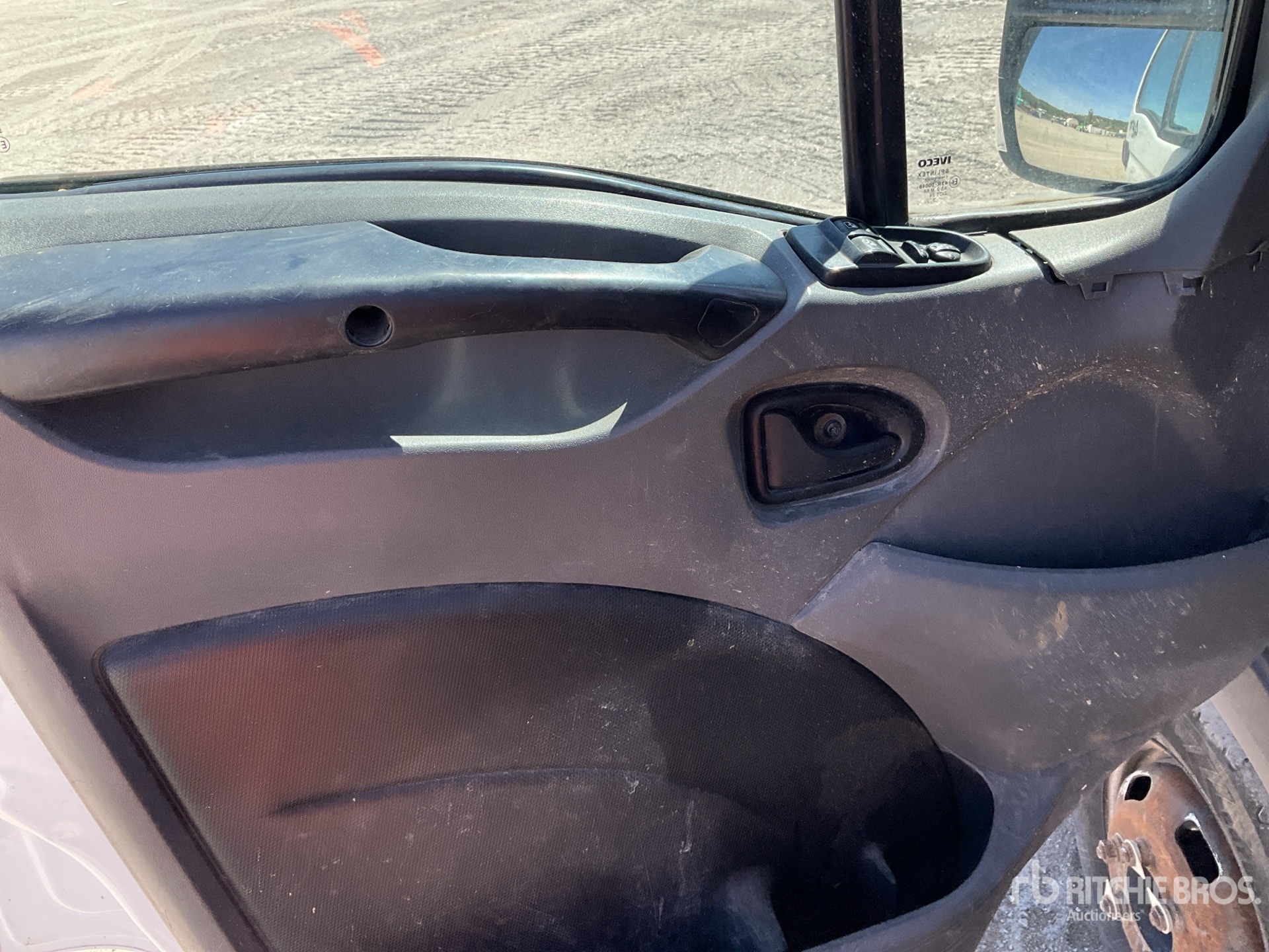 2014 Iveco 35C11