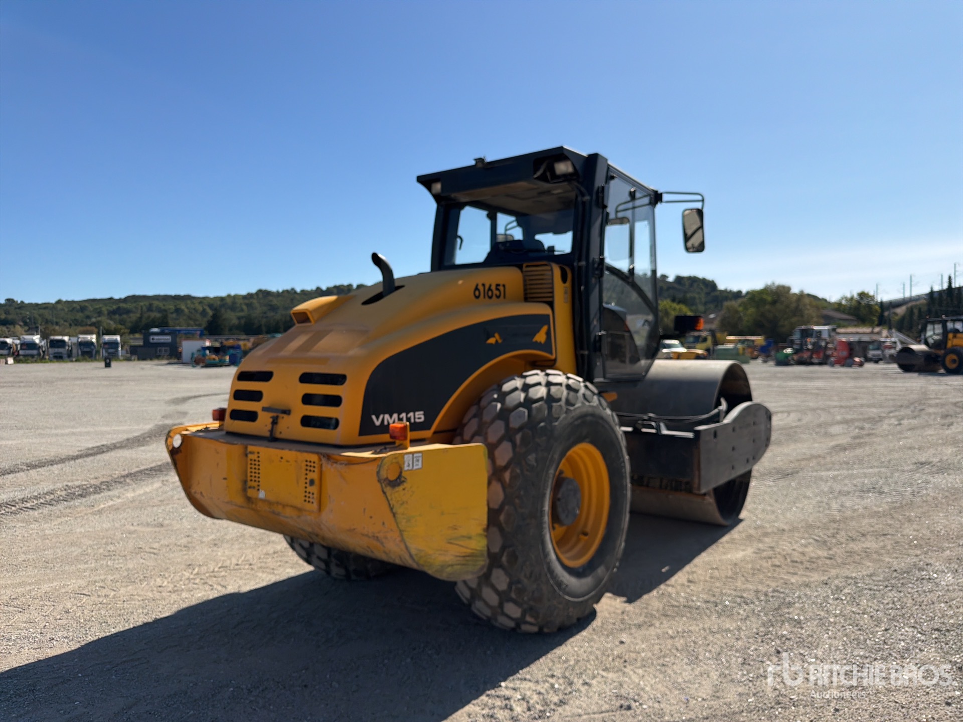2013 JCB VM115HD