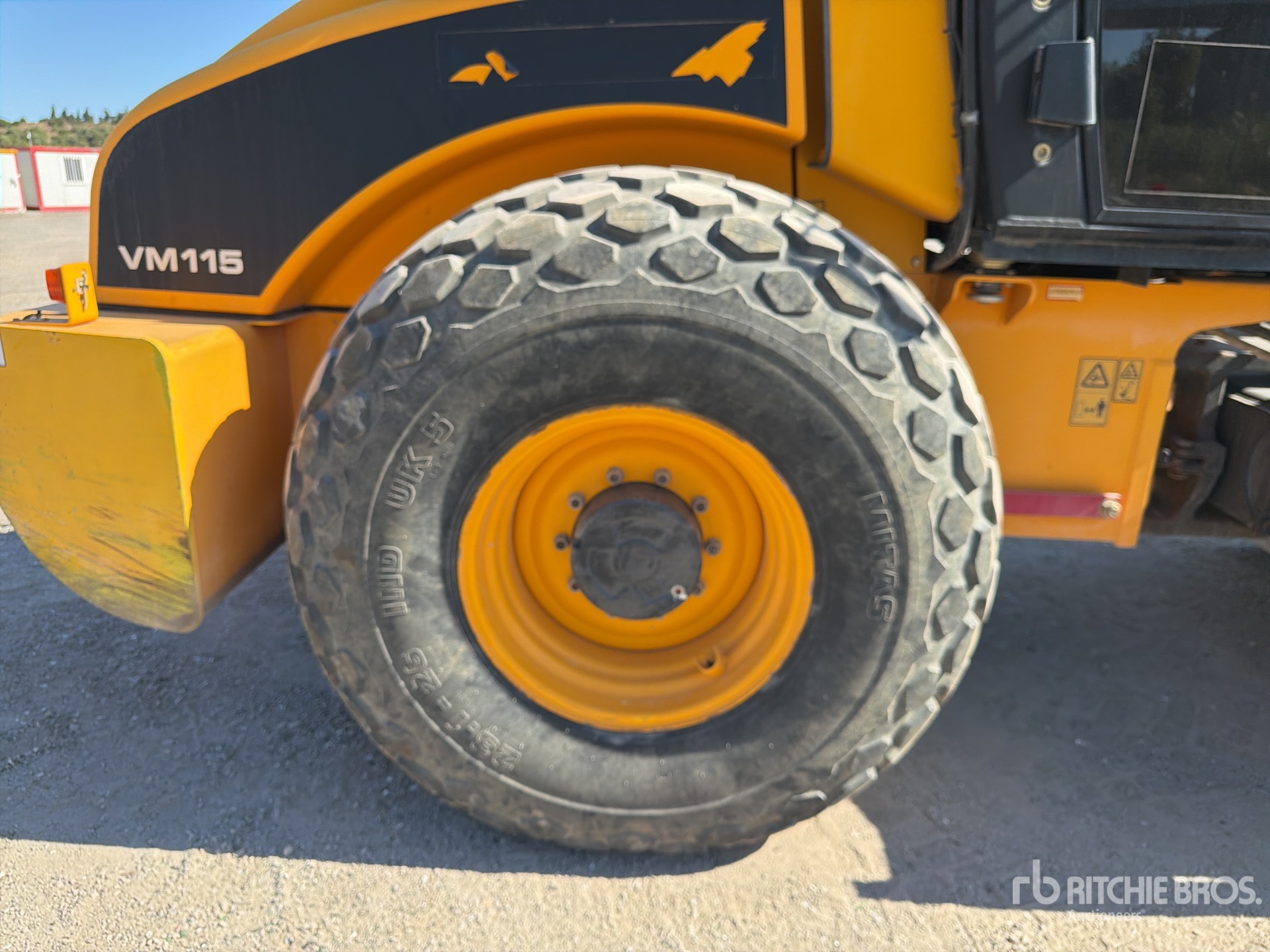 2013 JCB VM115HD