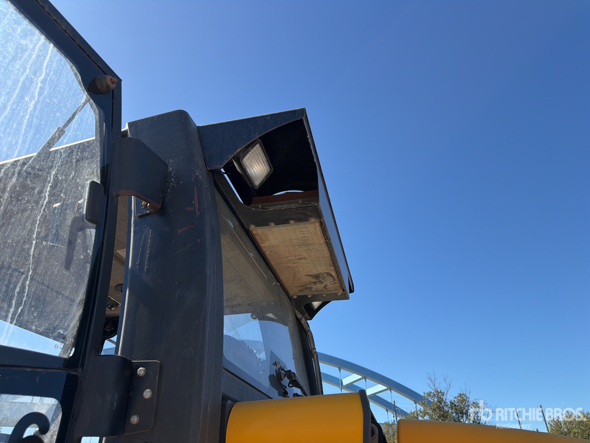 2012 JCB VM115