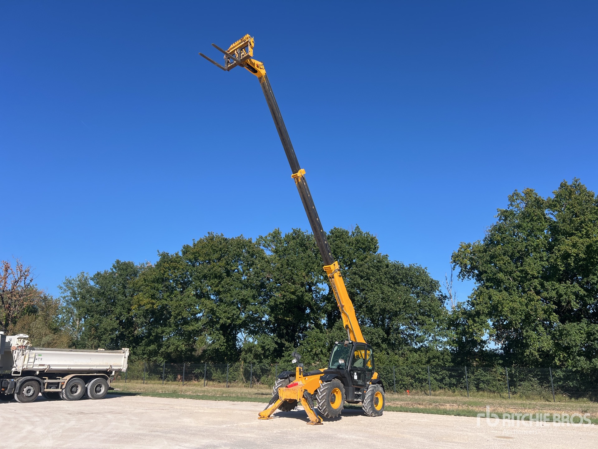 2017 JCB 540-140