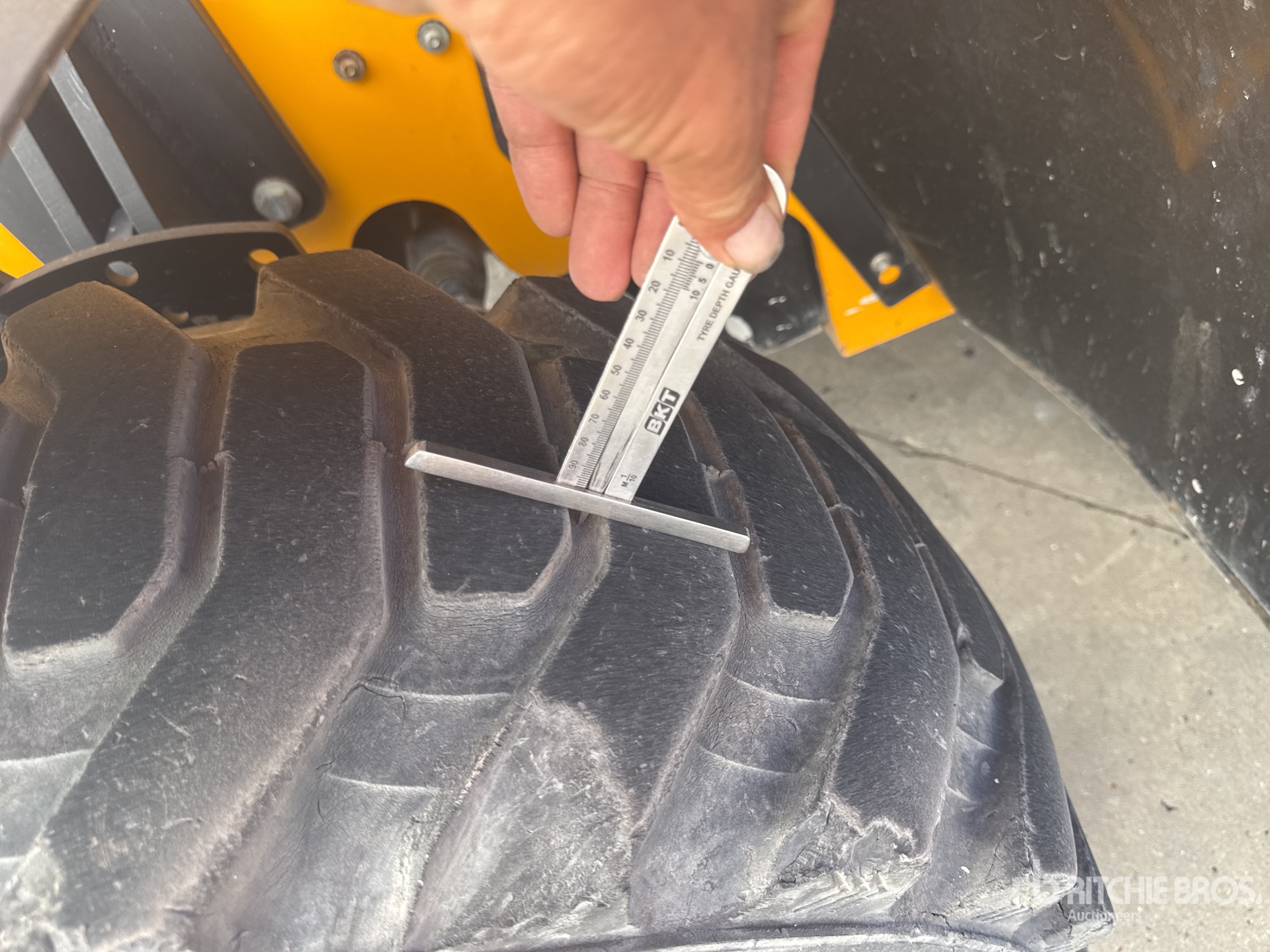 2016 JCB 525-60